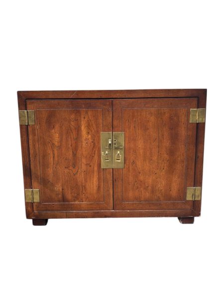 1980s Vintage Henredon Campaign Style Side Table with Brass Hardware