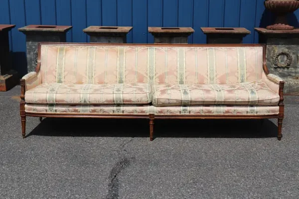 Fine Quality Extra Long Carved Walnut French Louis XVI Settee Sofa 1950s era - Image 2
