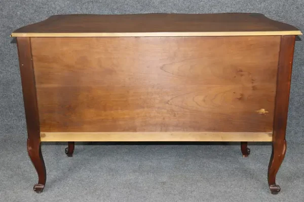 Fine Quality Carved Walnut Baker Furniture French Louis XV Style Commode Dresser - Image 6