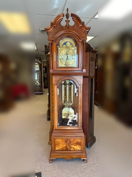 Heritage Heirlooms Pinch-waist Mahogany w/ Flame Mahogany Veneer