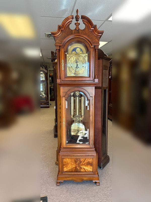 Heritage Heirlooms Pinch-waist Mahogany w/ Flame Mahogany Veneer
