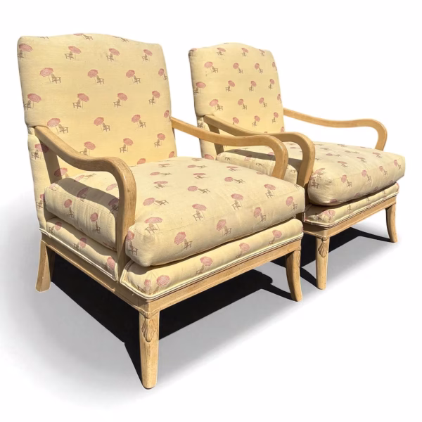 Pair of Vintage Custom Upholstered Century Furniture Lounge Chairs - Image 2