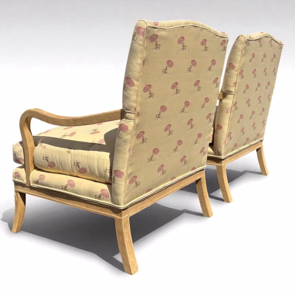 Pair of Vintage Custom Upholstered Century Furniture Lounge Chairs - Image 3