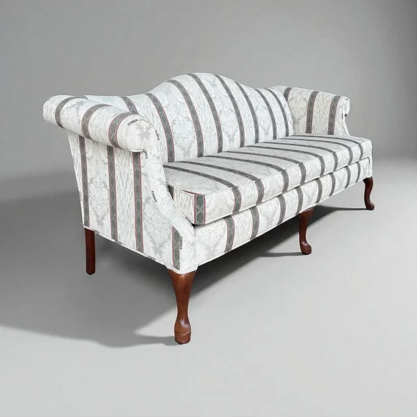 Thomasville Traditional Camelback Sofa - Image 3