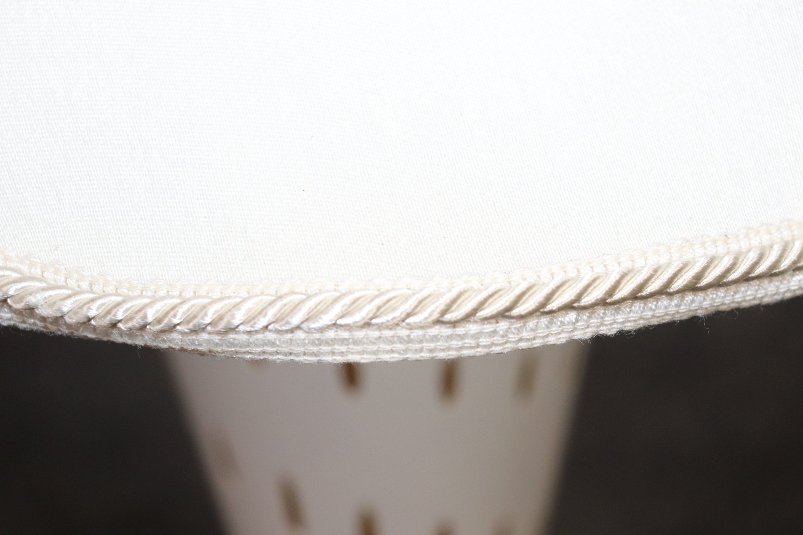 Mid Century Modern Italian Pair of White and Gold Abstract Lucite Lamps, MCM Lamp Pair - Image 8