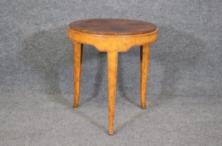 English Georgian Style Inlaid Circular Round End Table, Occasional Table