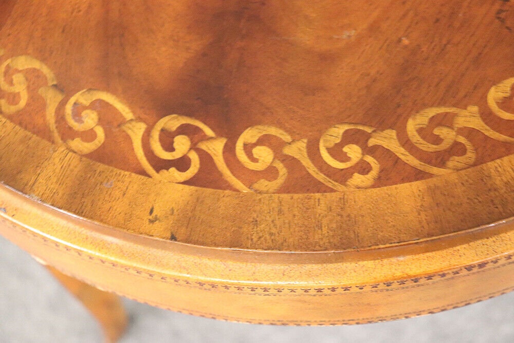 English Georgian Style Inlaid Circular Round End Table, Occasional Table - Image 6