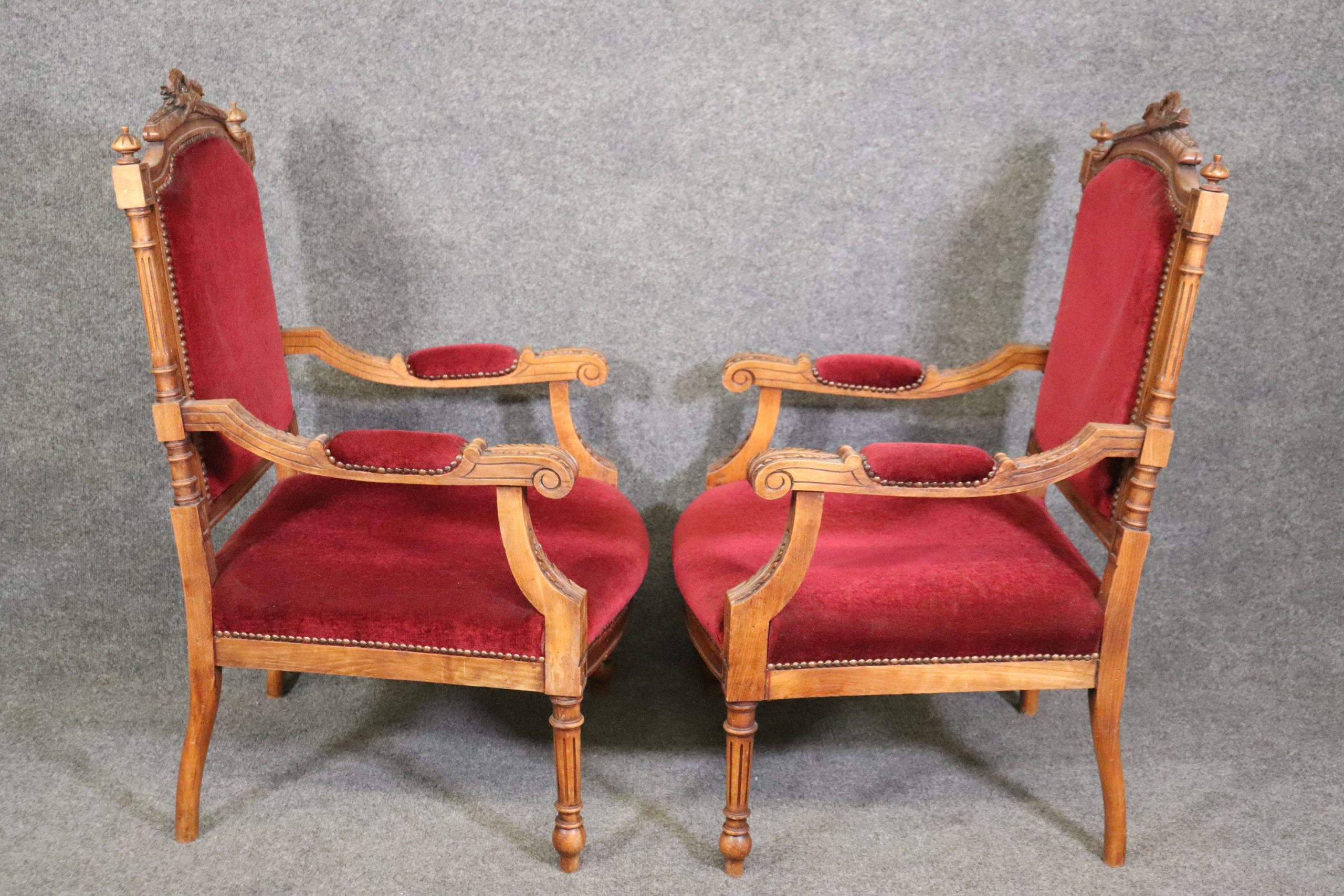 Pair of Antique Carved Walnut Louis XVI Fauteuil Armchairs, circa 1920 - Image 3