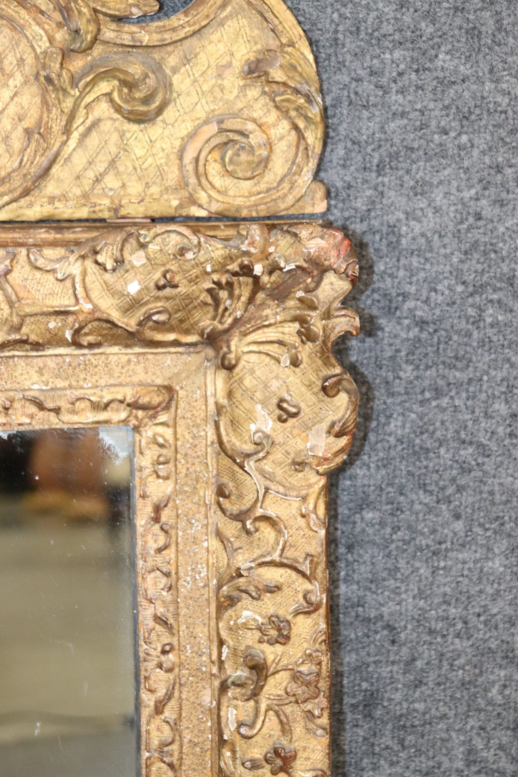 Antique 18th Century French Louis XIV Gilt Wood Wall Mirror circa 1700, Antique Decor - Image 5