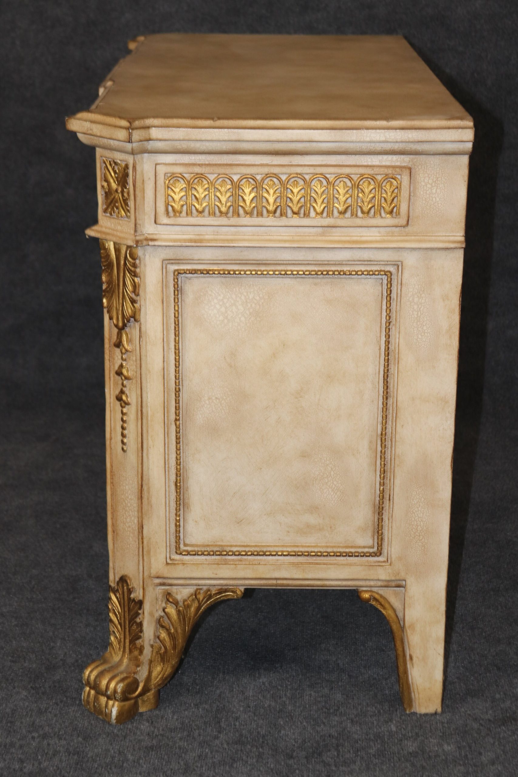 Maitland Smith Style Quality Louis XV Style Paint Decorated Commode, Chest of Drawers - Image 3