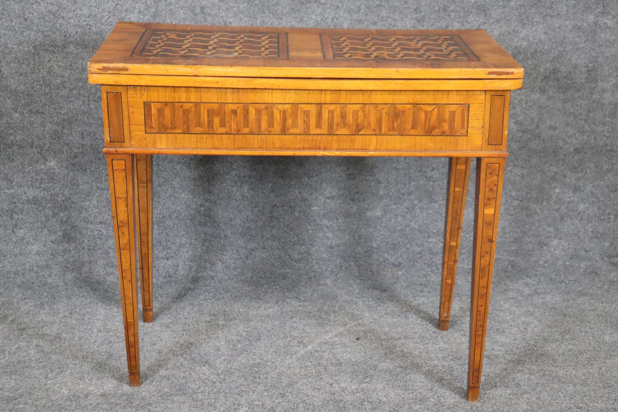 Antique 18th Century Italian Olive Wood Flip Top Game Table, Accent Table - Image 5