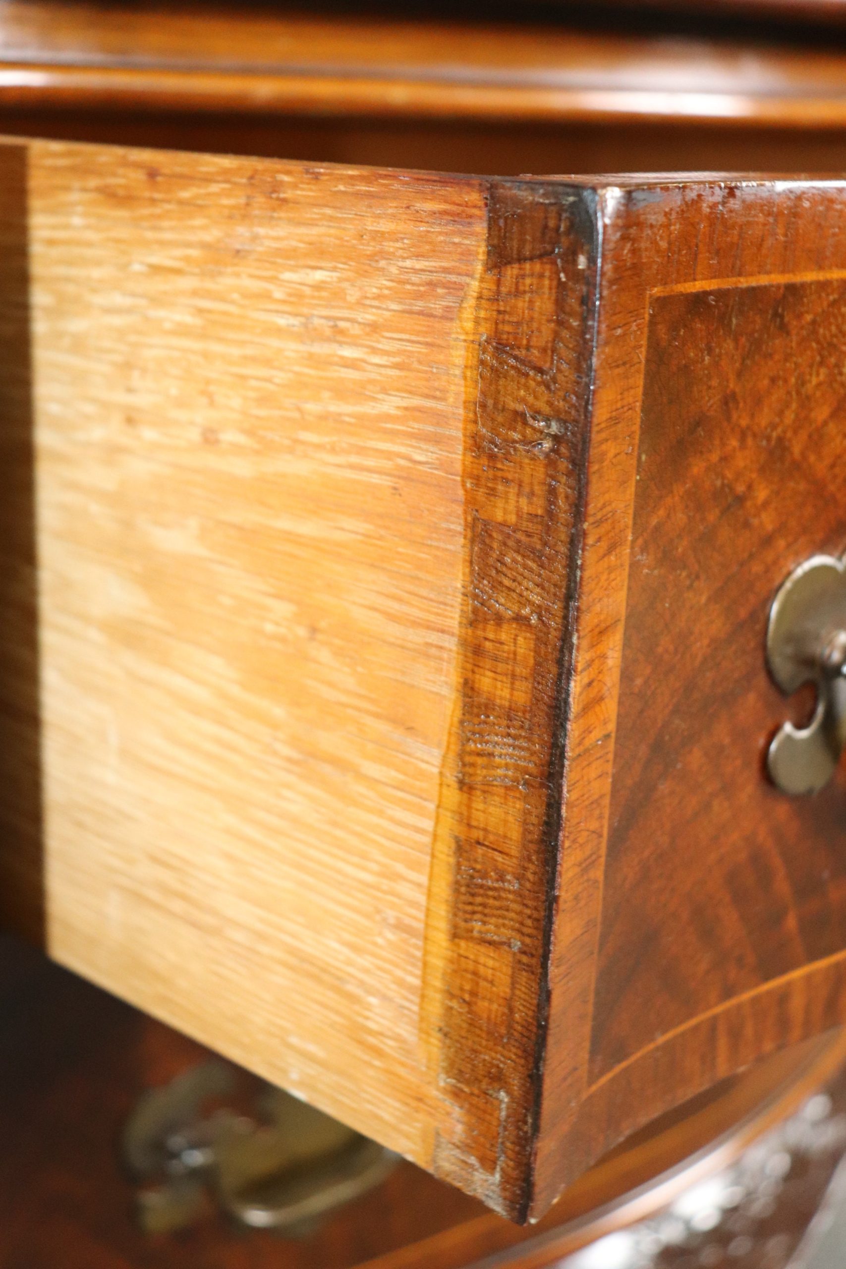 Antique Georgian Style Carved Mahogany Commode - Buffet Chest - Image 7