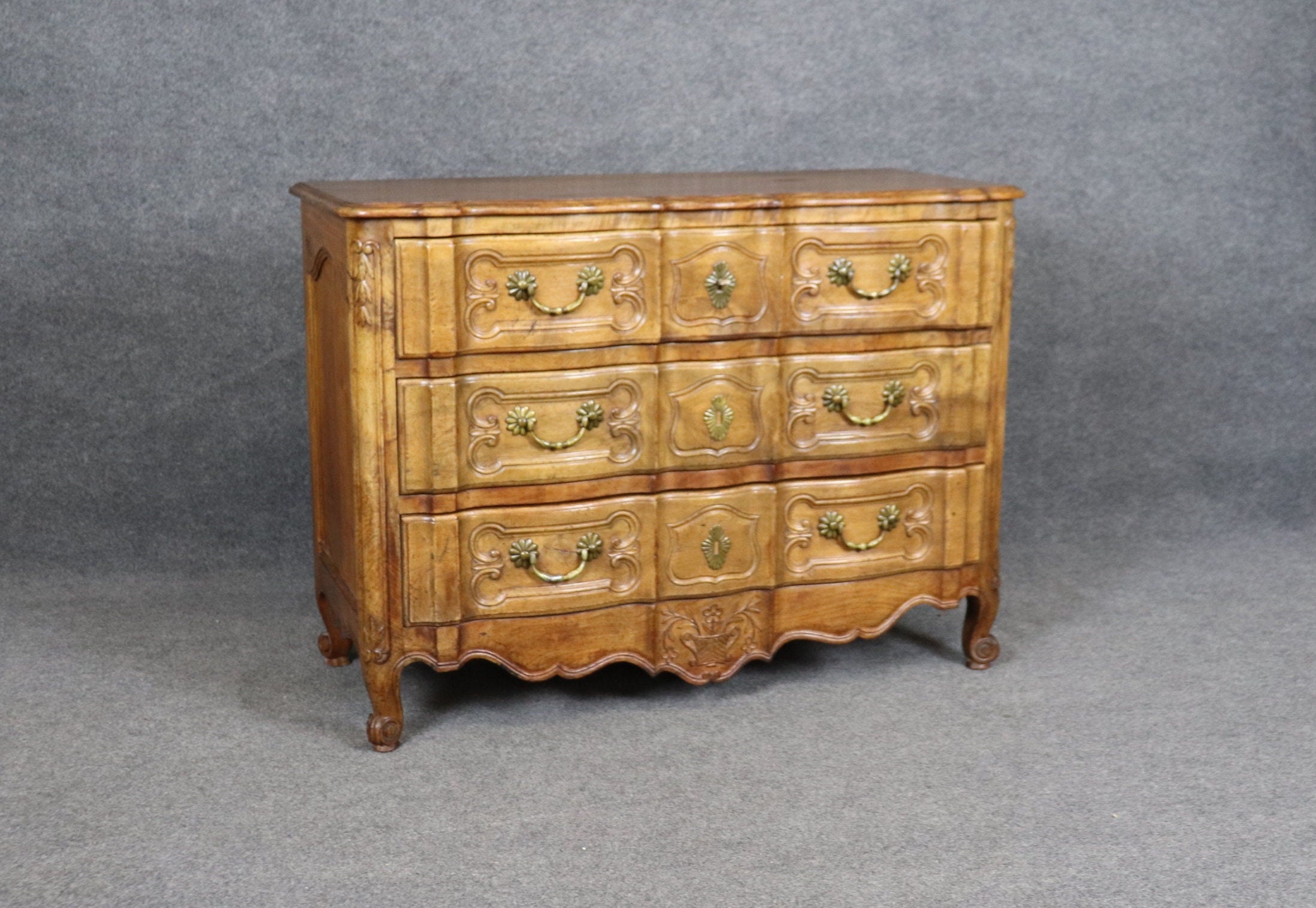 Louis XV Style Country French 3 Drawer Commode, Chest of Drawers
