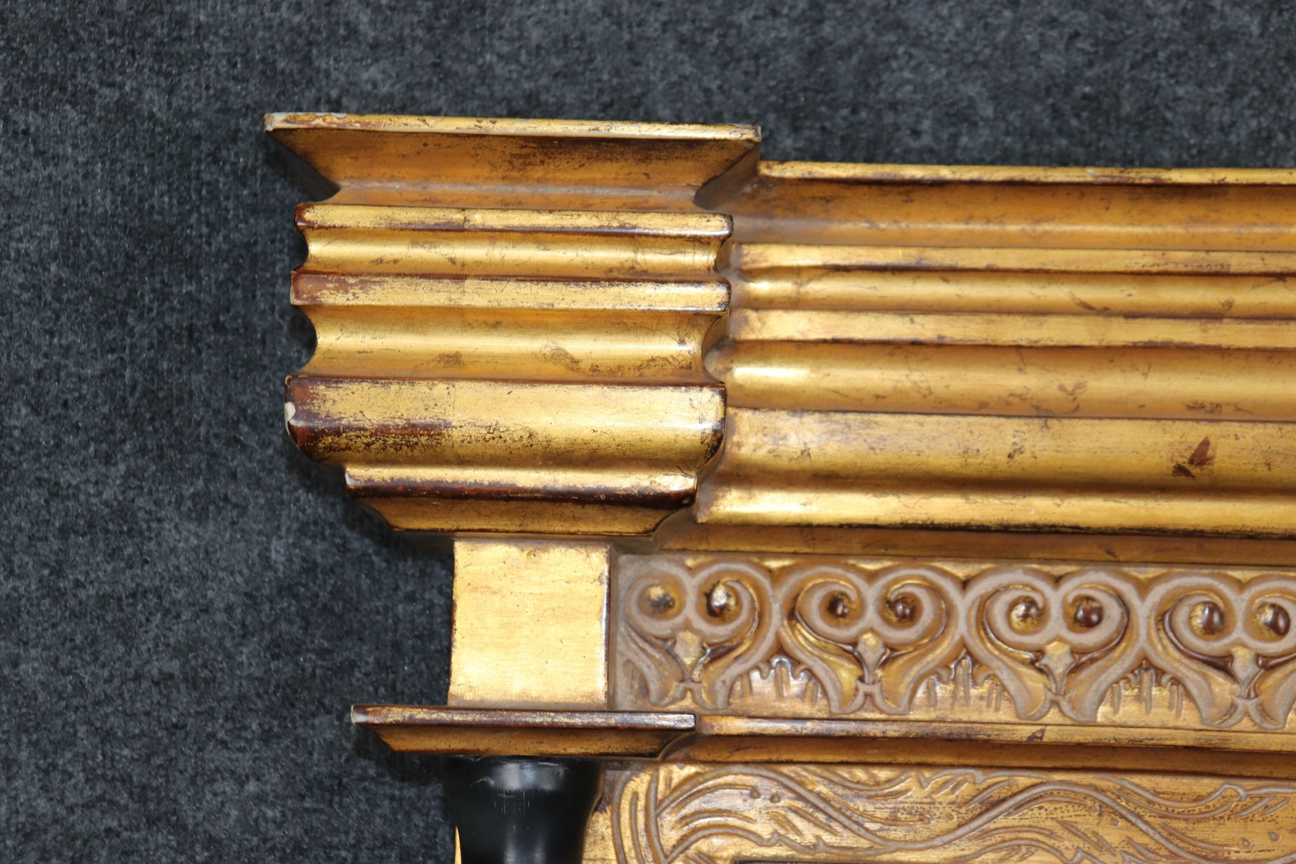 Vintage Dauphine Regency Style Carved Distressed Gilt Wall Hanging Mirror, Accent Mirror - Image 4