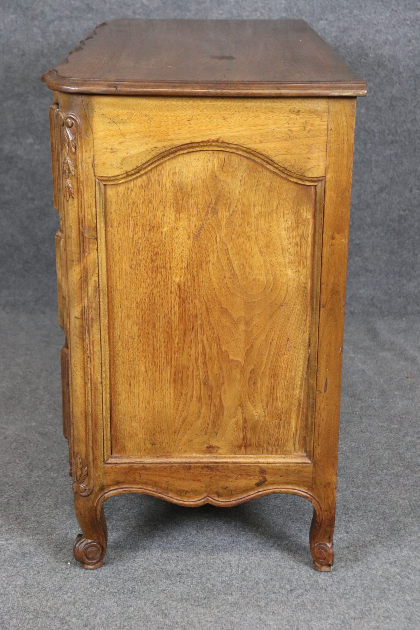 Louis XV Style Country French 3 Drawer Commode, Chest of Drawers - Image 3