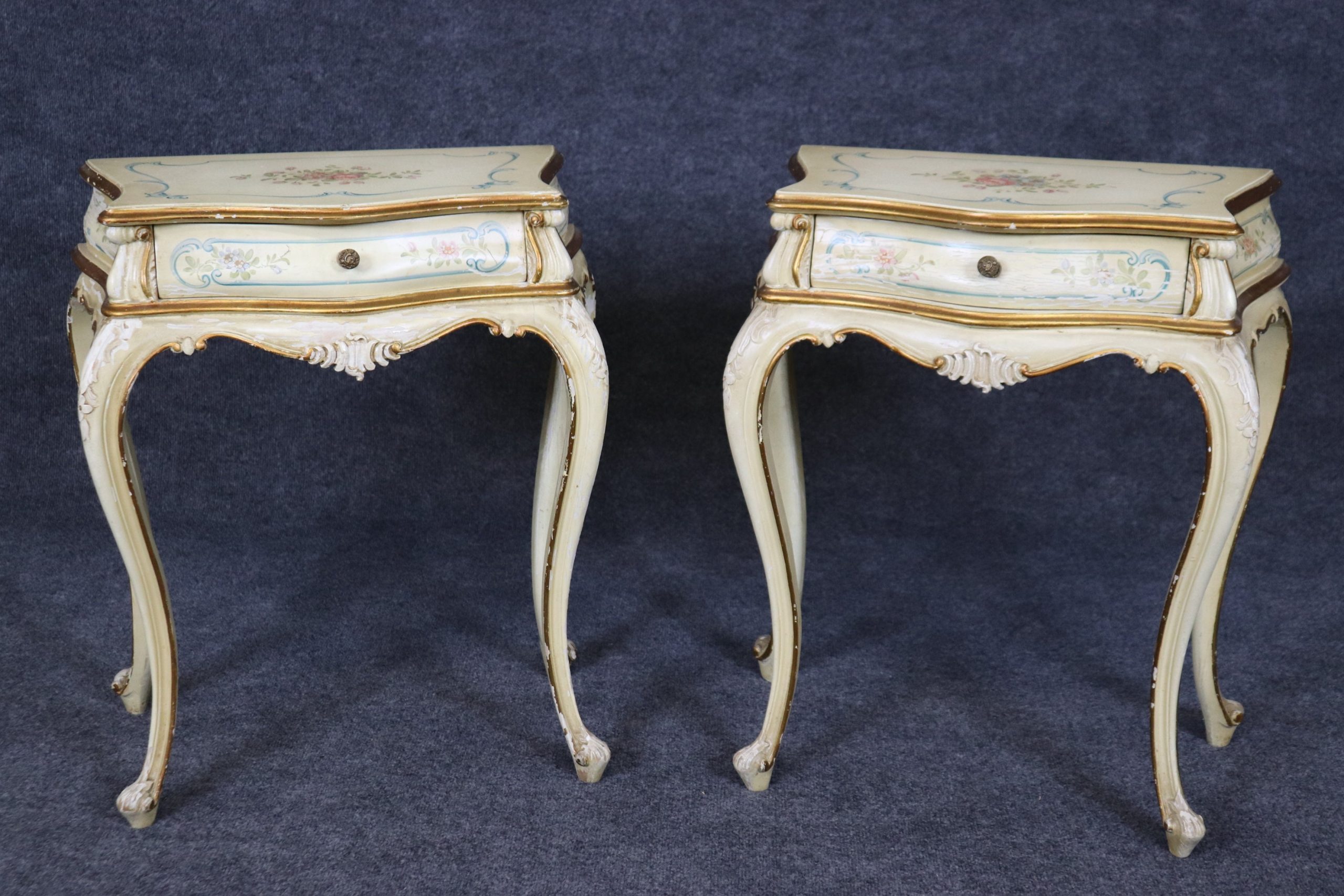 Antique Pair of Italian Paint Decorated Venetian Style Nightstands circa 1910s End Tables Side Tables, Accent Tables - Image 2