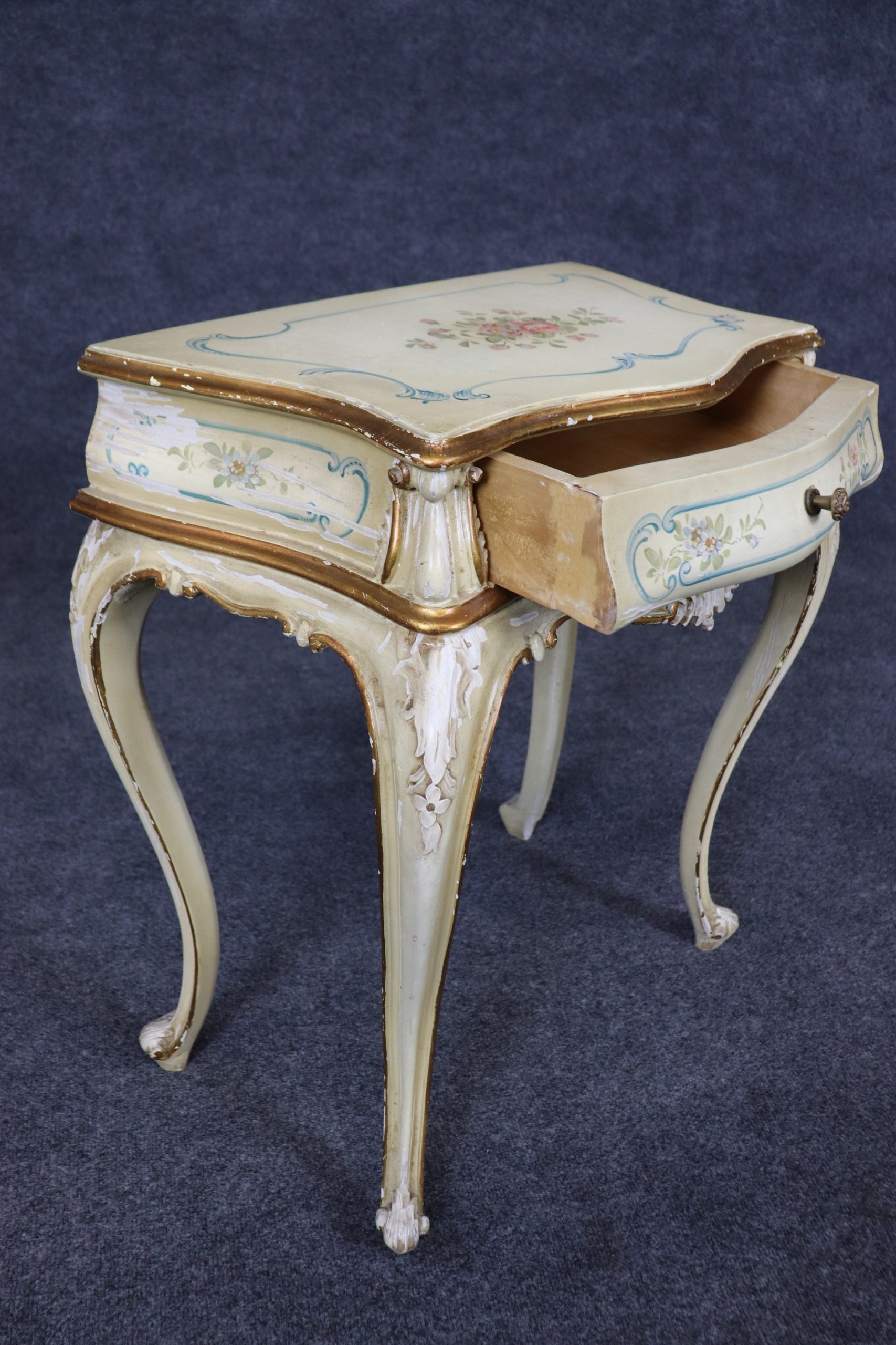 Antique Pair of Italian Paint Decorated Venetian Style Nightstands circa 1910s End Tables Side Tables, Accent Tables - Image 6