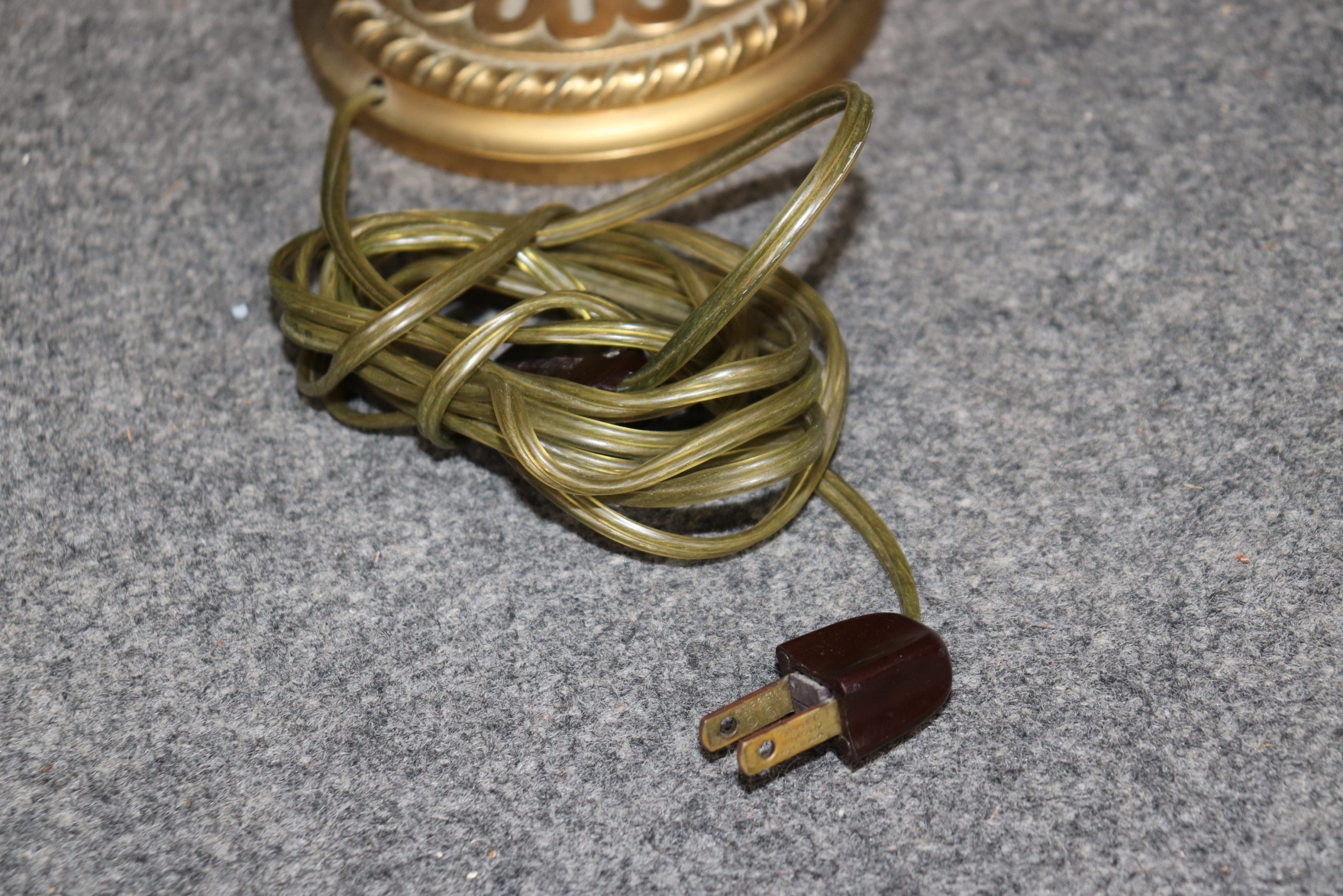 Antique French Empire Style Bouillotte Lamp with Tole Shade, Table Lamp - Image 10