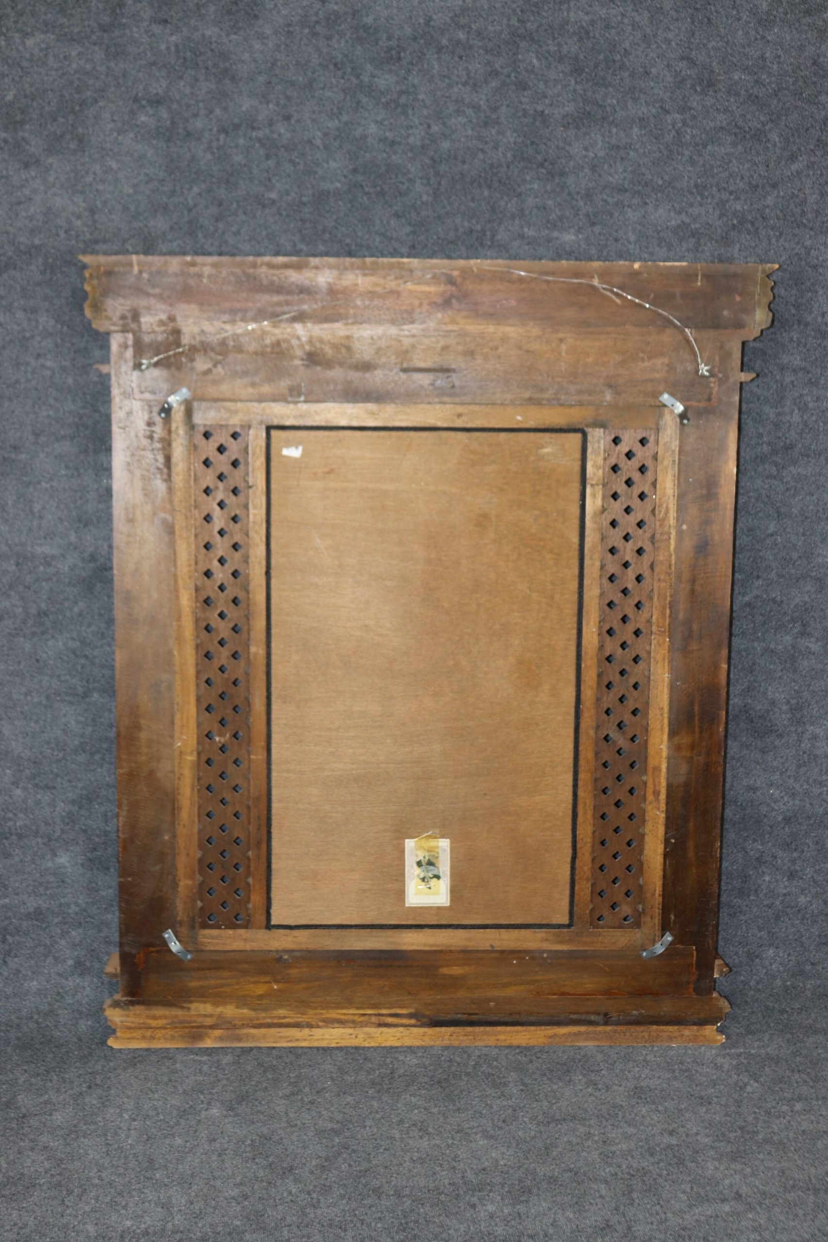 Vintage Dauphine Regency Style Carved Distressed Gilt Wall Hanging Mirror, Accent Mirror - Image 3