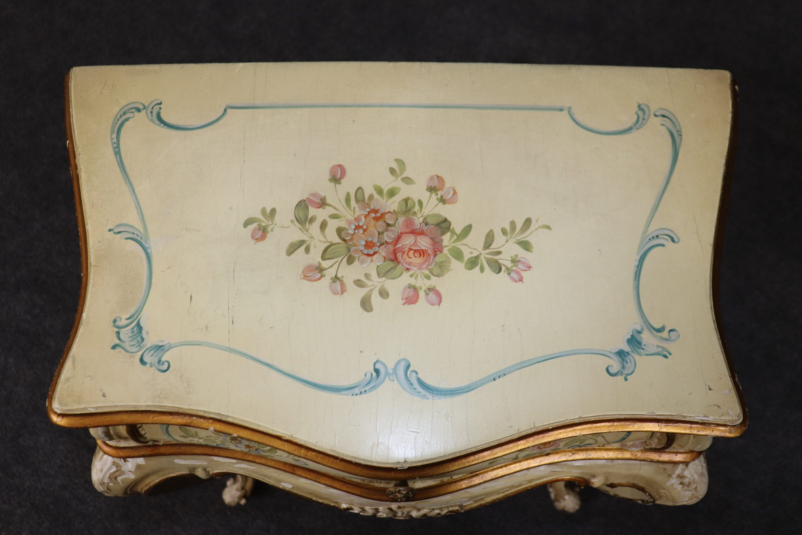 Antique Pair of Italian Paint Decorated Venetian Style Nightstands circa 1910s End Tables Side Tables, Accent Tables - Image 10