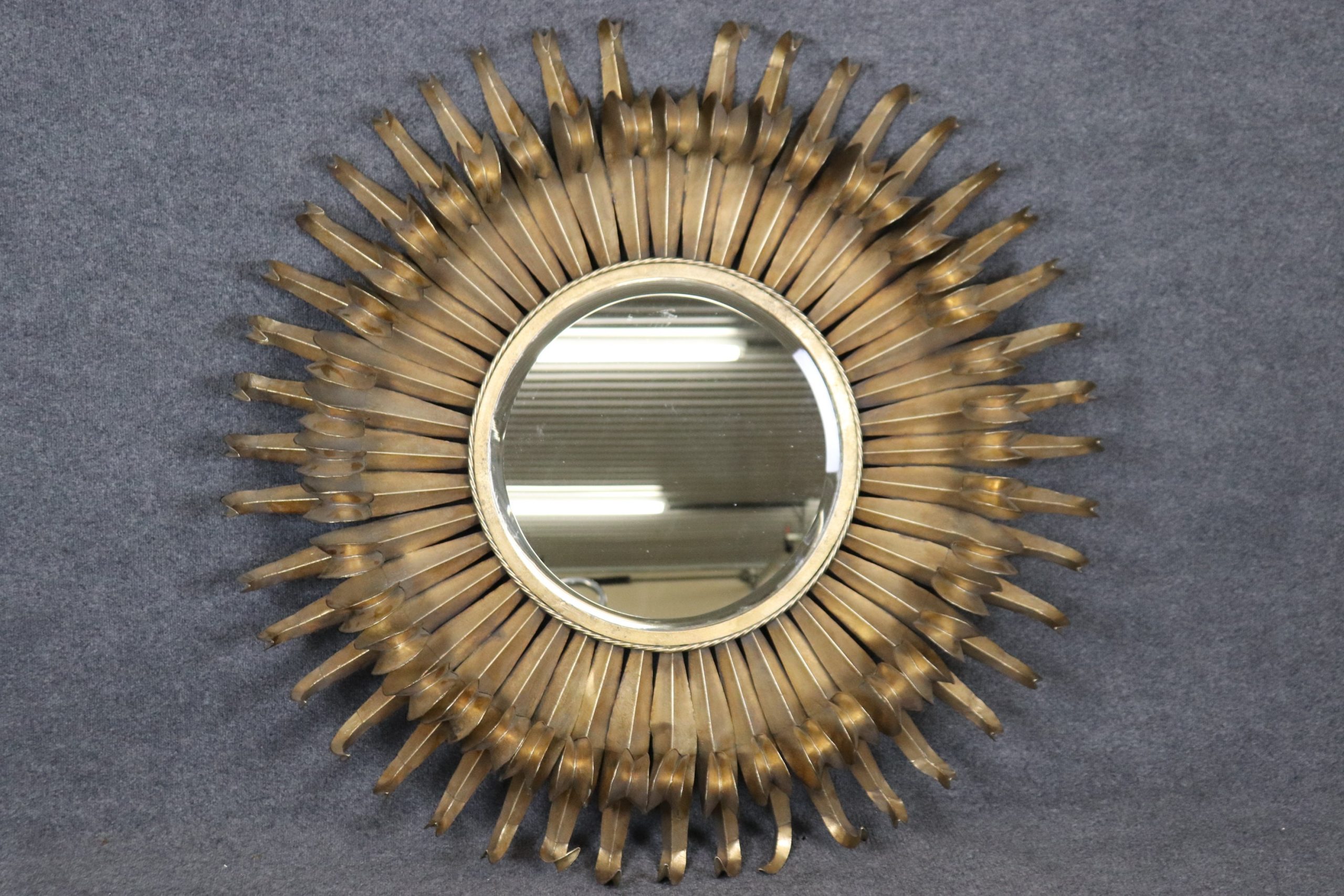 Vintage Hollywood Regency Style Sunburst Wall Hanging Mirror, Accent Mirror - Image 2