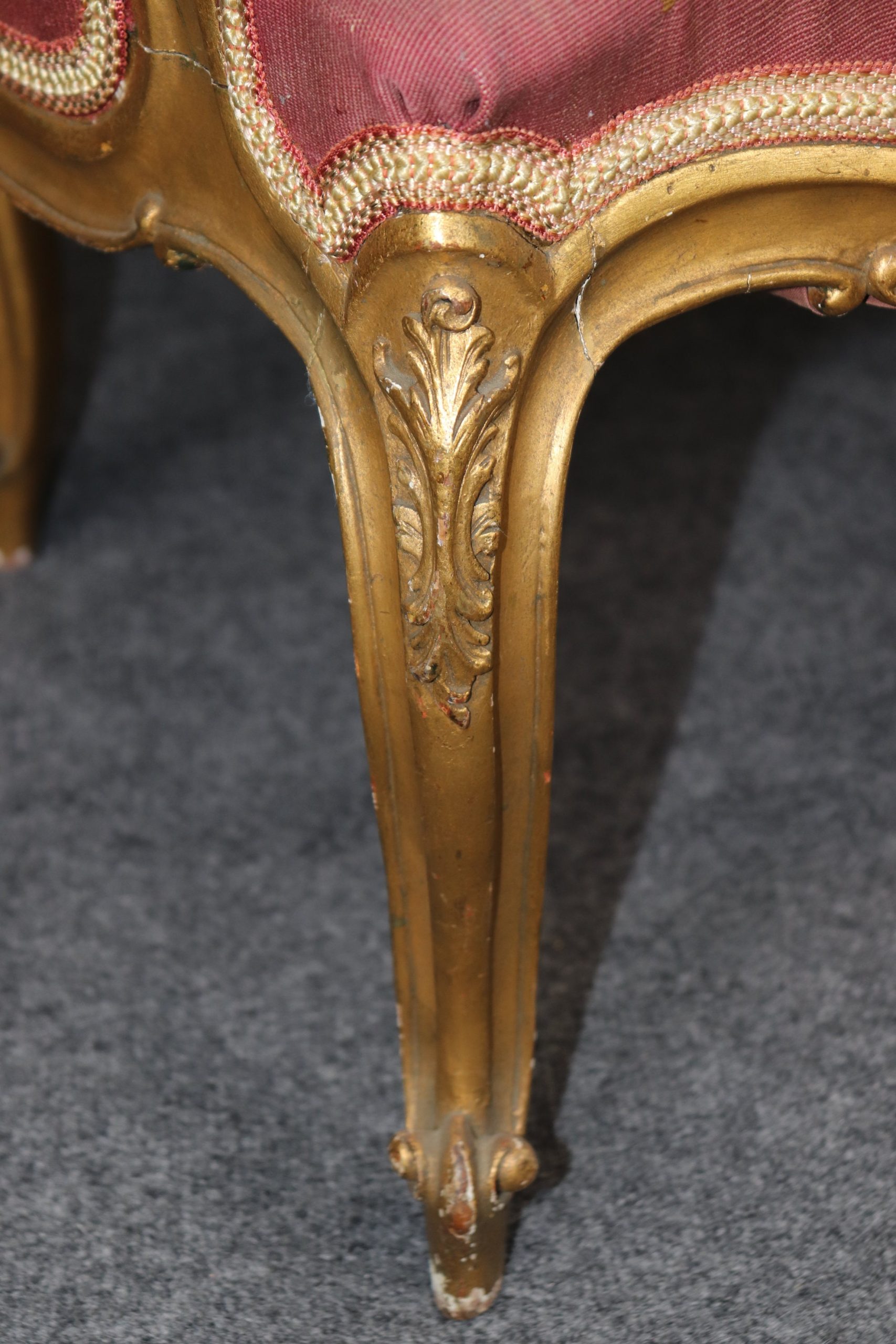 French Louis XV Style Gold Gilt Tapestry Armchair circa 1930s, French Decor - Image 7