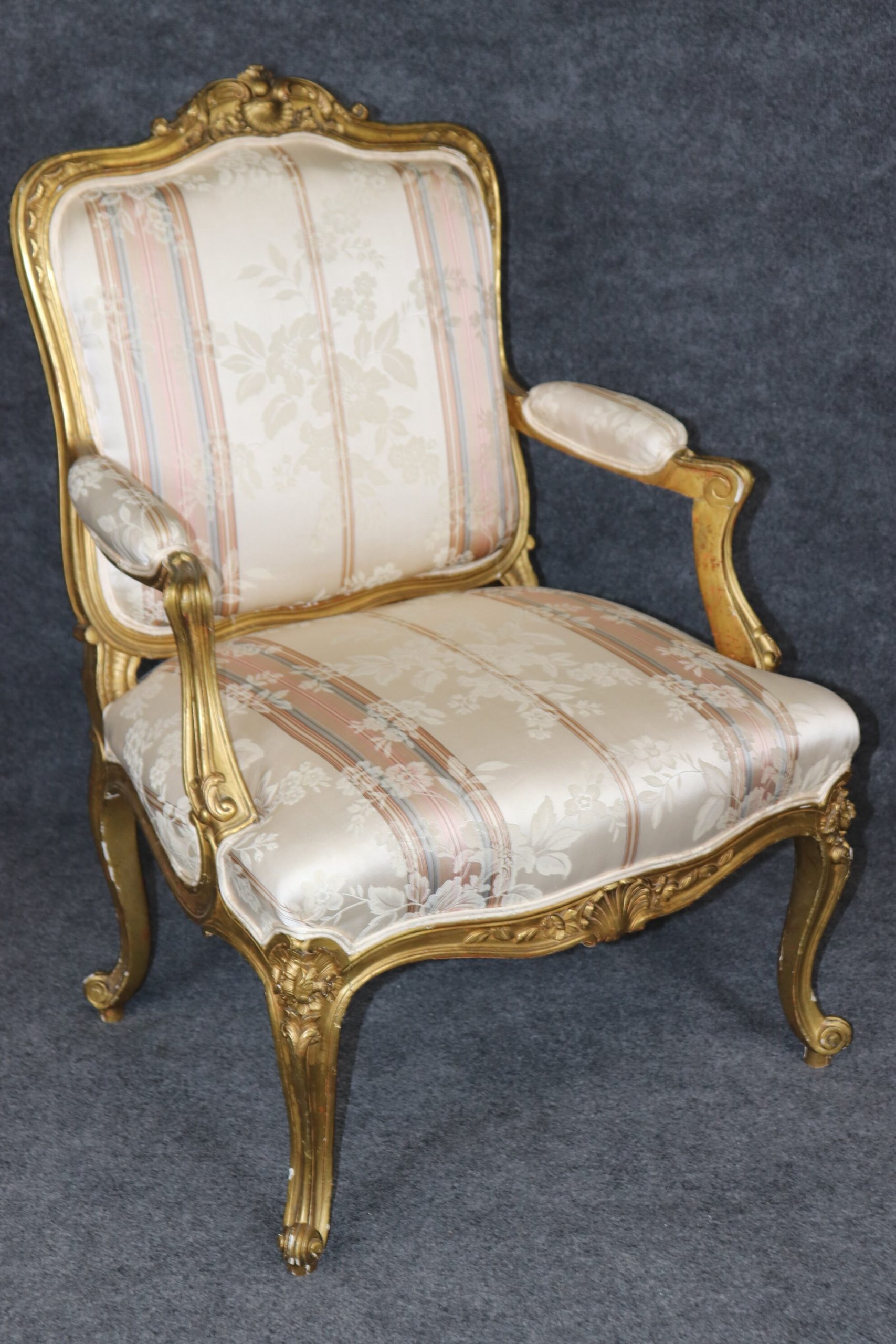 Antique Pair of French Louis XV Style Carved Gold Gilt Bergeres, Armchairs - Image 5