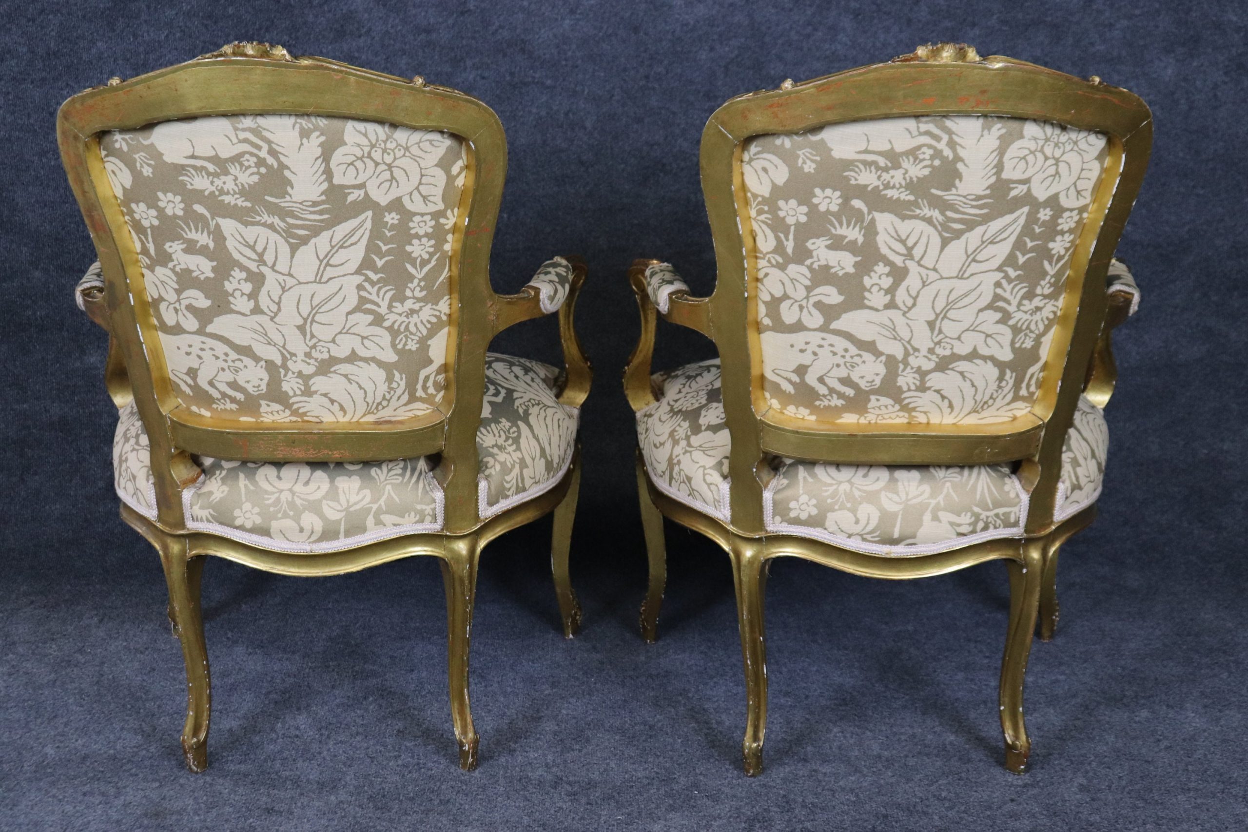 Vintage Louis XV Style Armchairs: Carved Gold Gilt Accent Chairs - Image 4