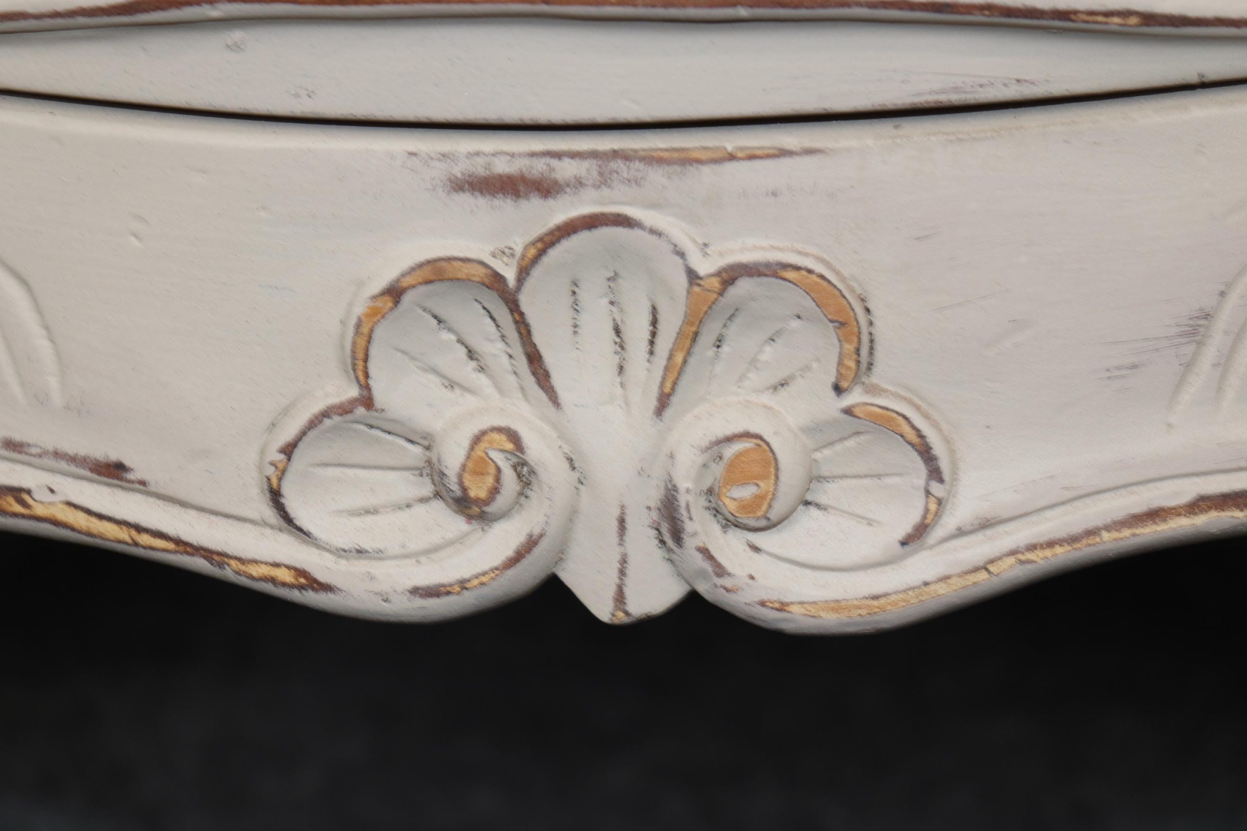 Pair of Swedish Country French Paint Decorated Commodes, Chest of Drawers - Image 8