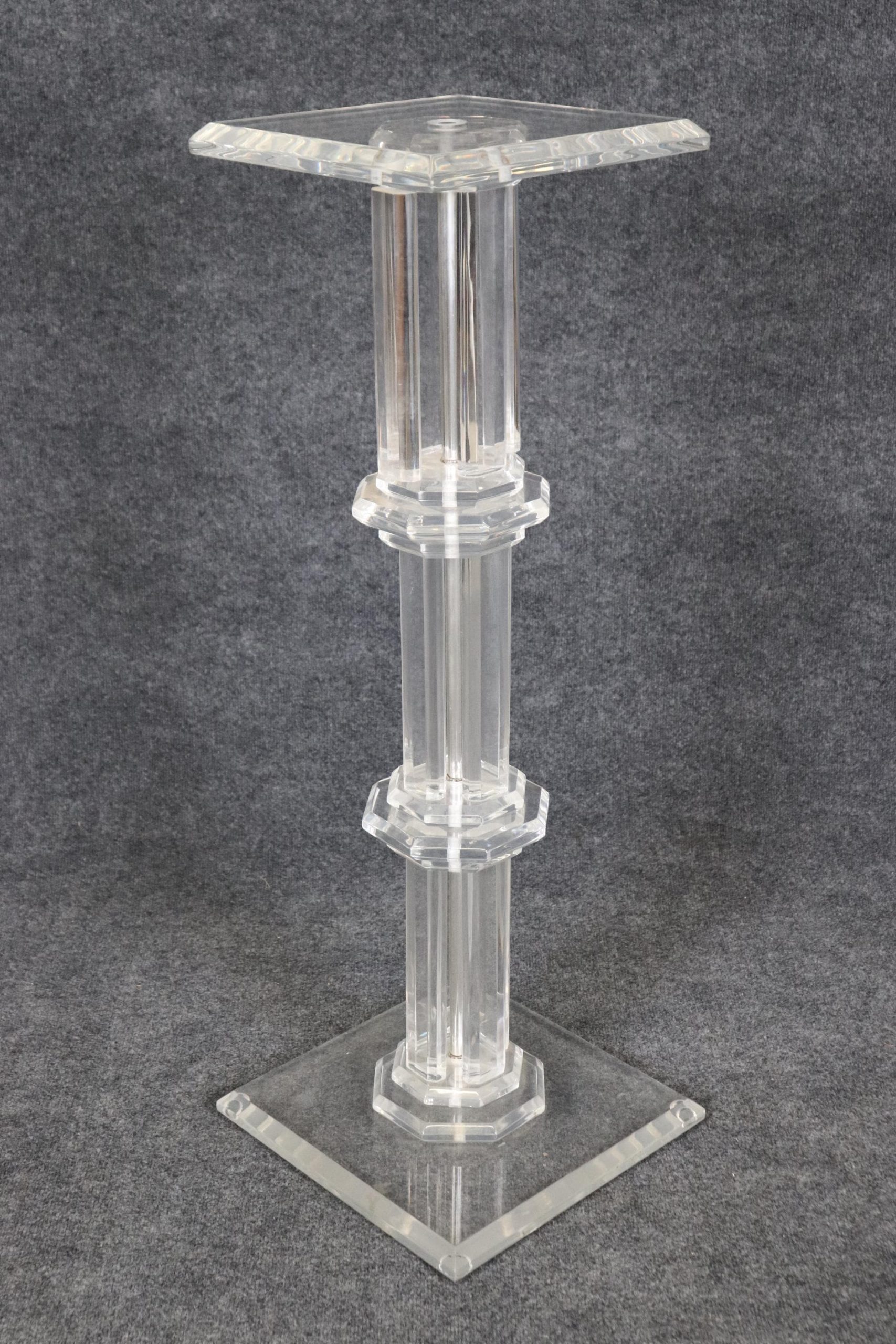 Vintage Lucite Pedestal Table: Mid Century Modern Accent Decor - Image 3