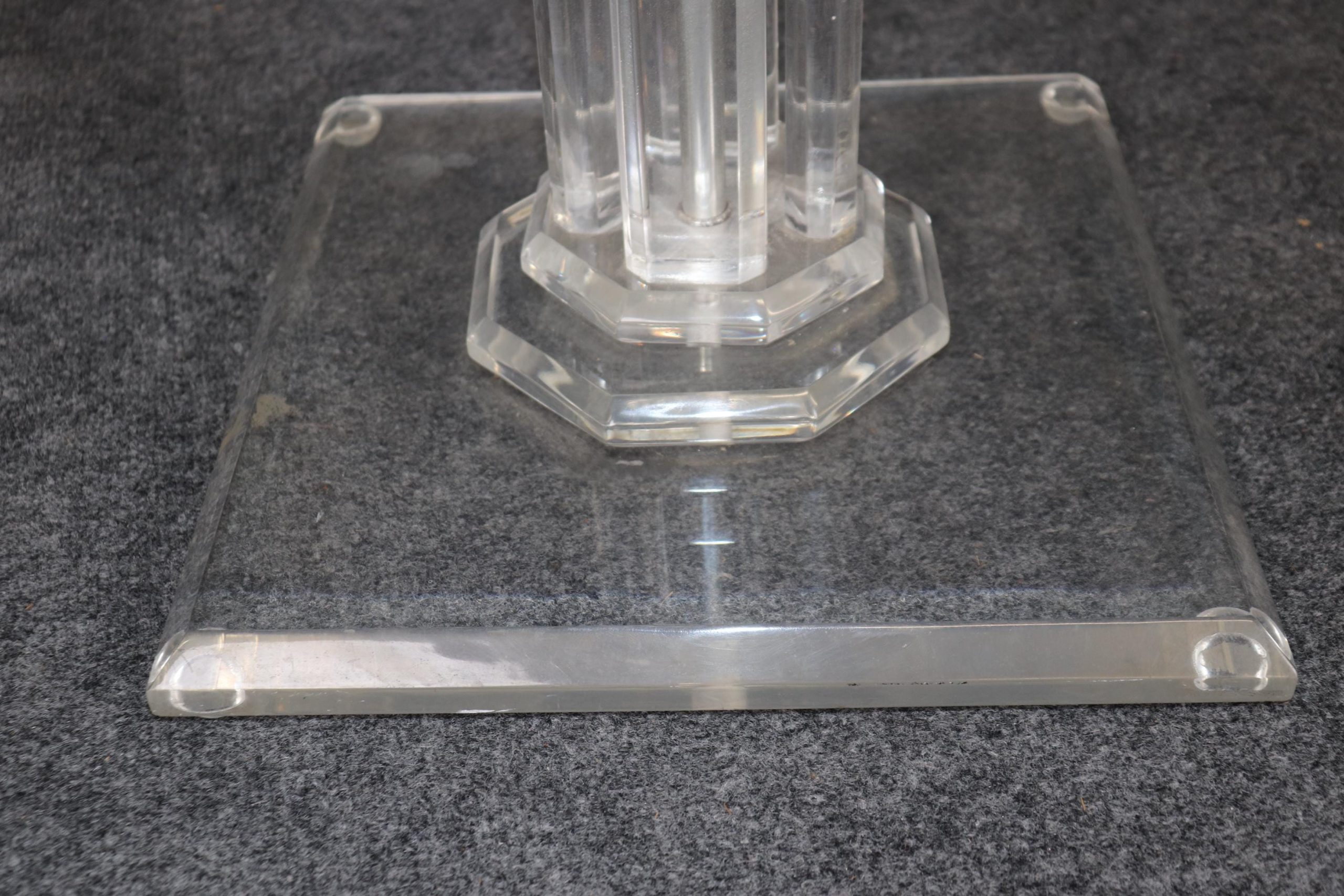Vintage Lucite Pedestal Table: Mid Century Modern Accent Decor - Image 7