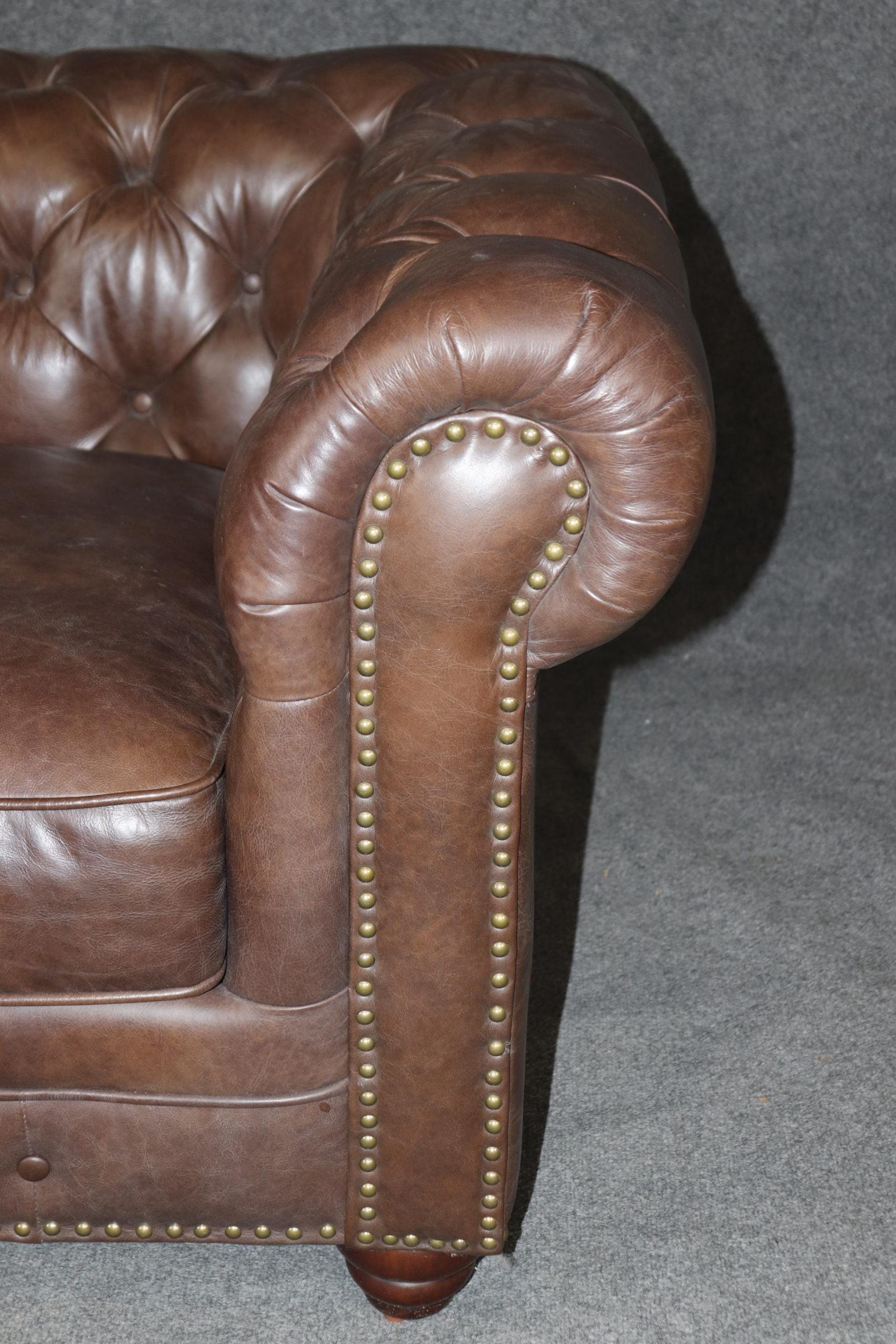 Vintage Brown Tufted Leather Chesterfield Loveseat - MCM Living Room Furniture - Image 5