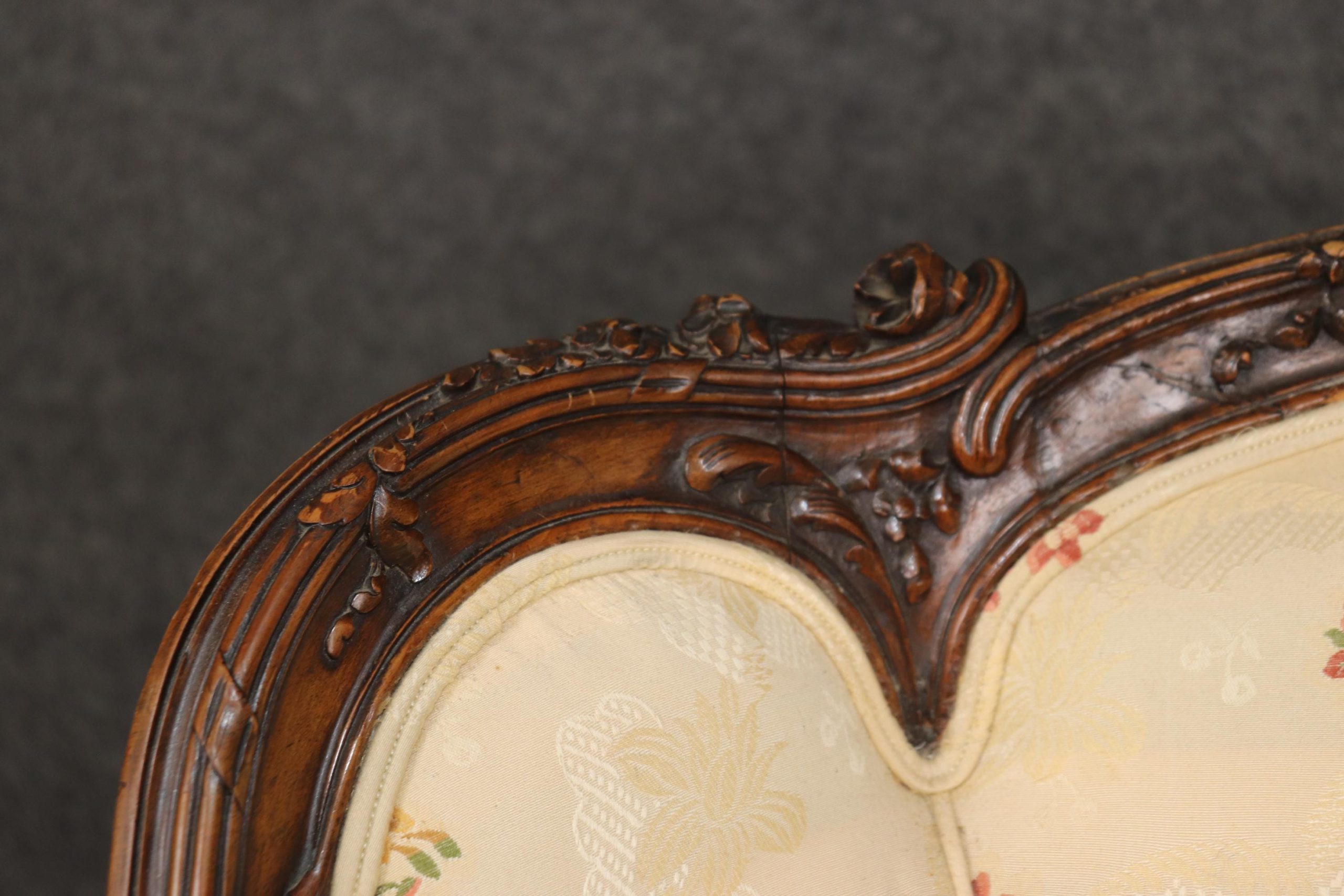 Antique Georgian Style Carved Settee: Floral Upholstery Loveseat - Image 8