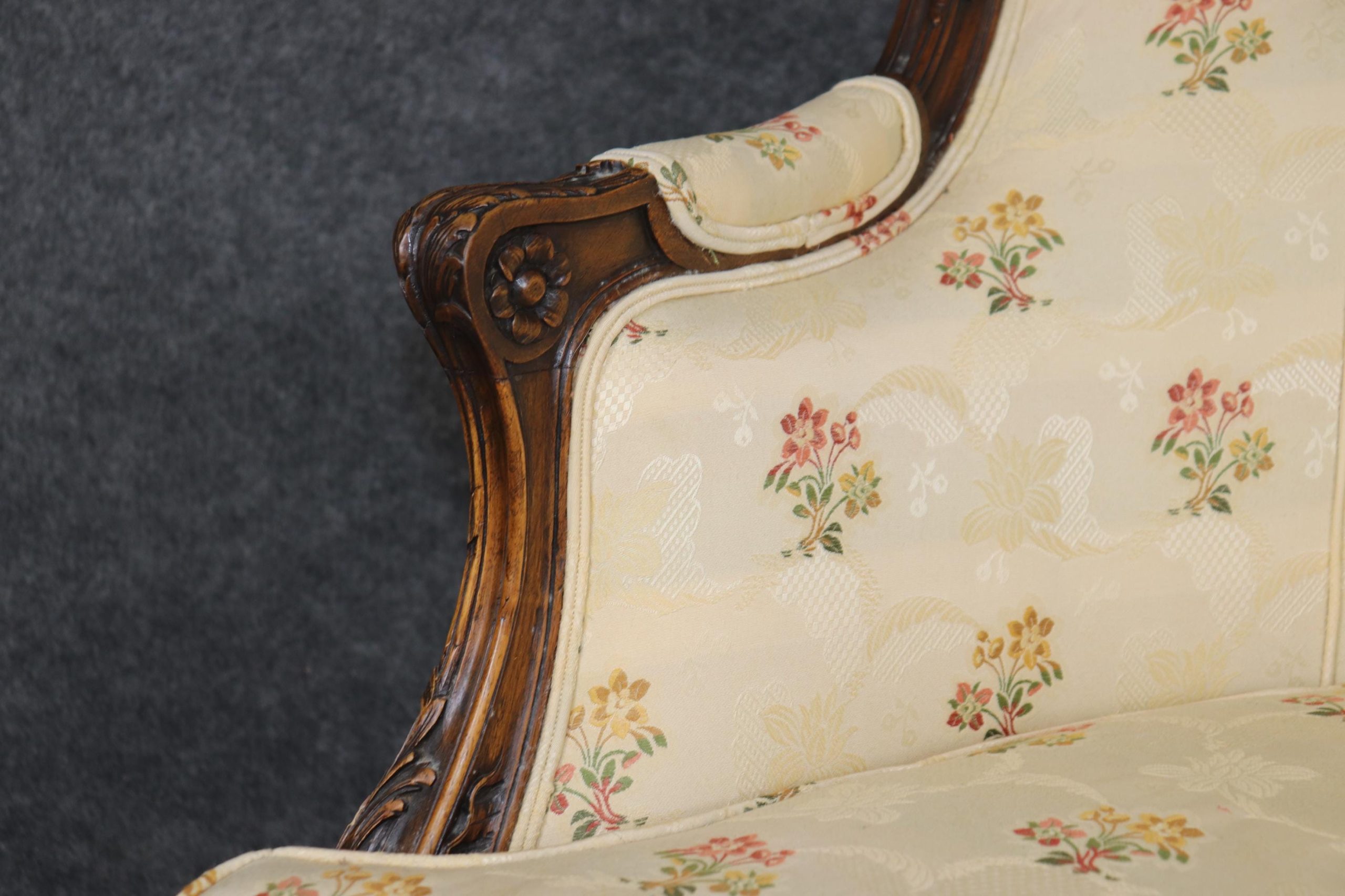 Antique Georgian Style Carved Settee: Floral Upholstery Loveseat - Image 7