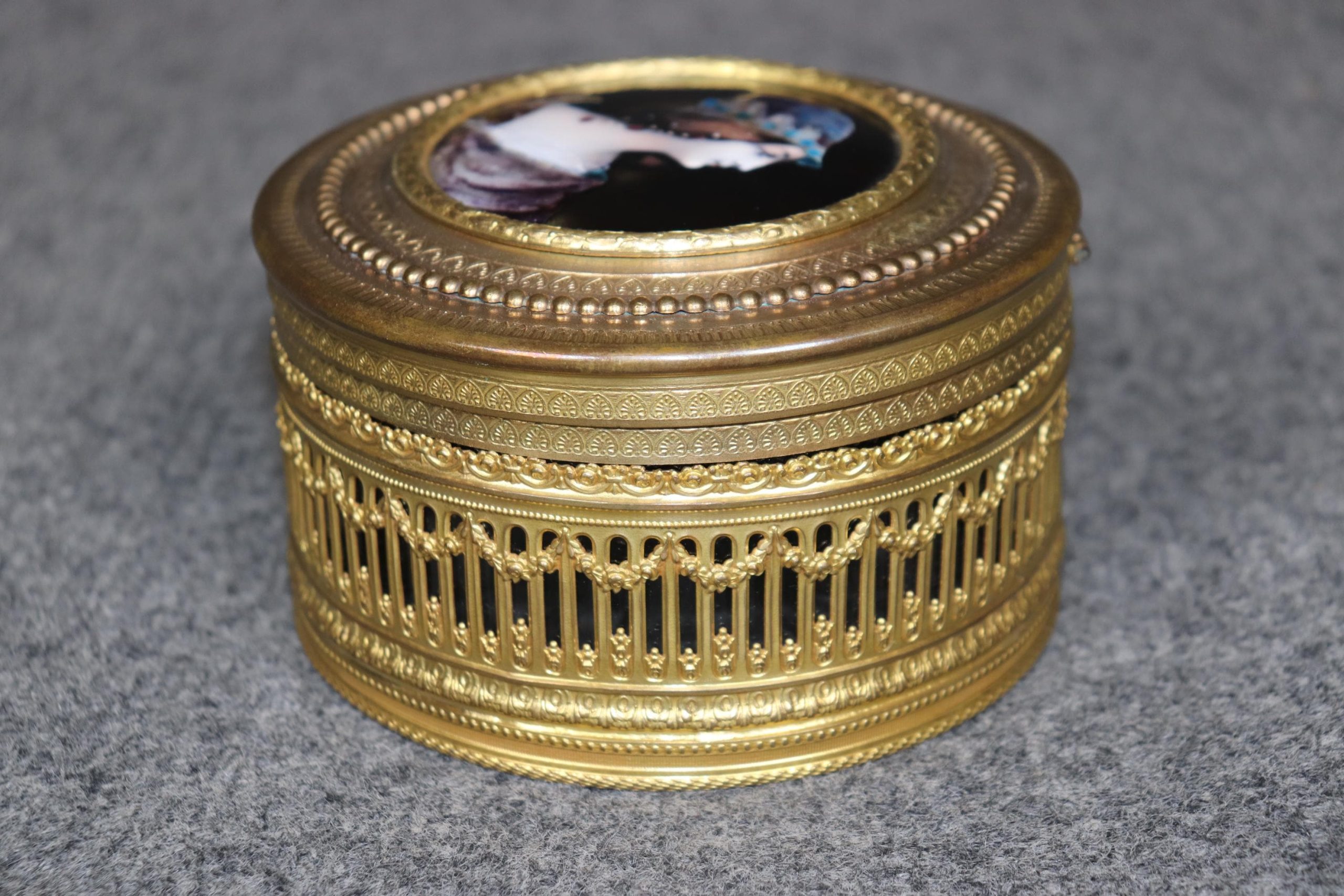 Antique French Crystal Jewelry Casket: Bronze Ormolu Enameled Box - Image 2