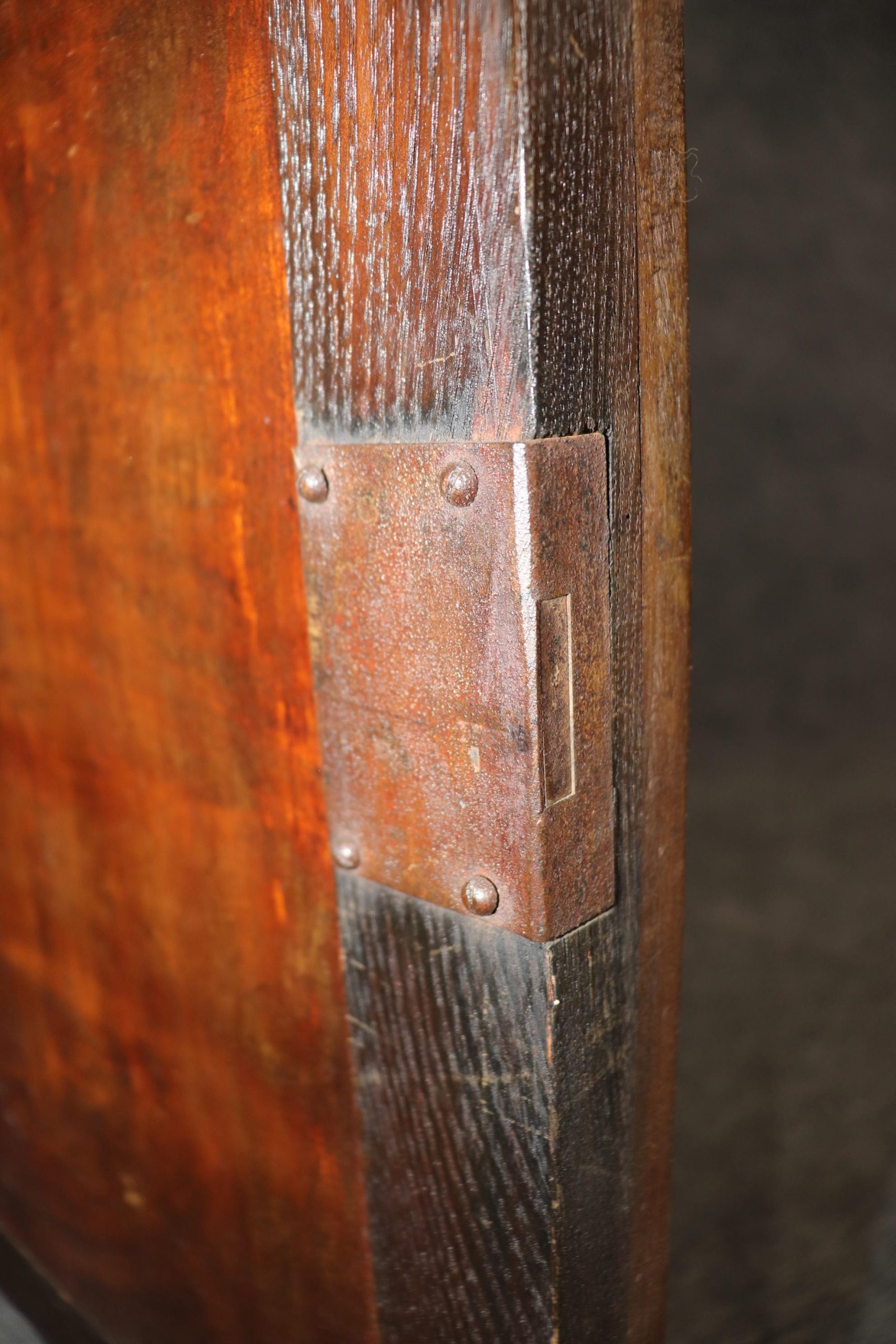 Antique Italian Carved Figural Cabinet: 18th Century Commode - Image 7