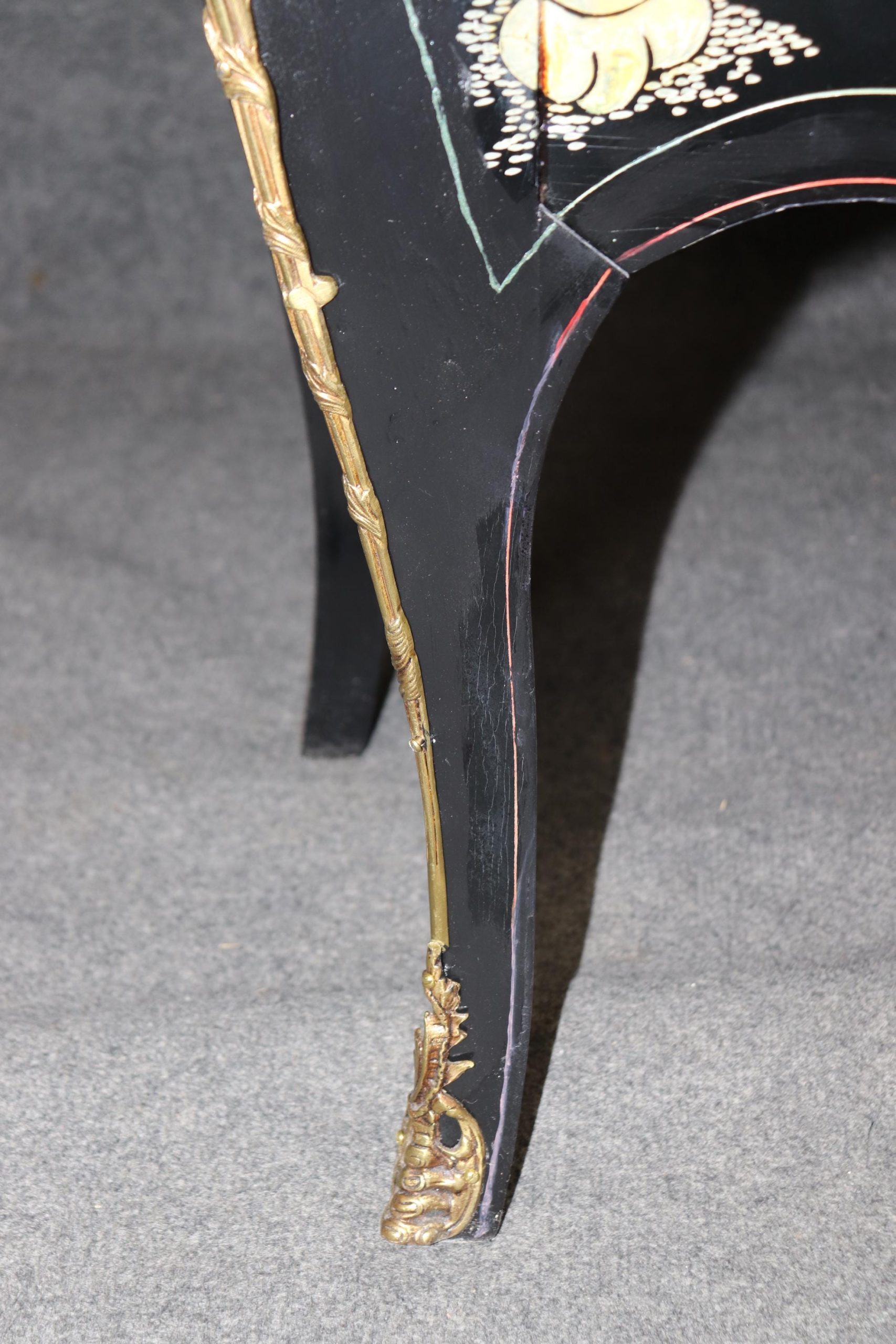 Vintage Louis XV Chinoiserie Commode: Ebonized Marble Top Dresser - Image 6