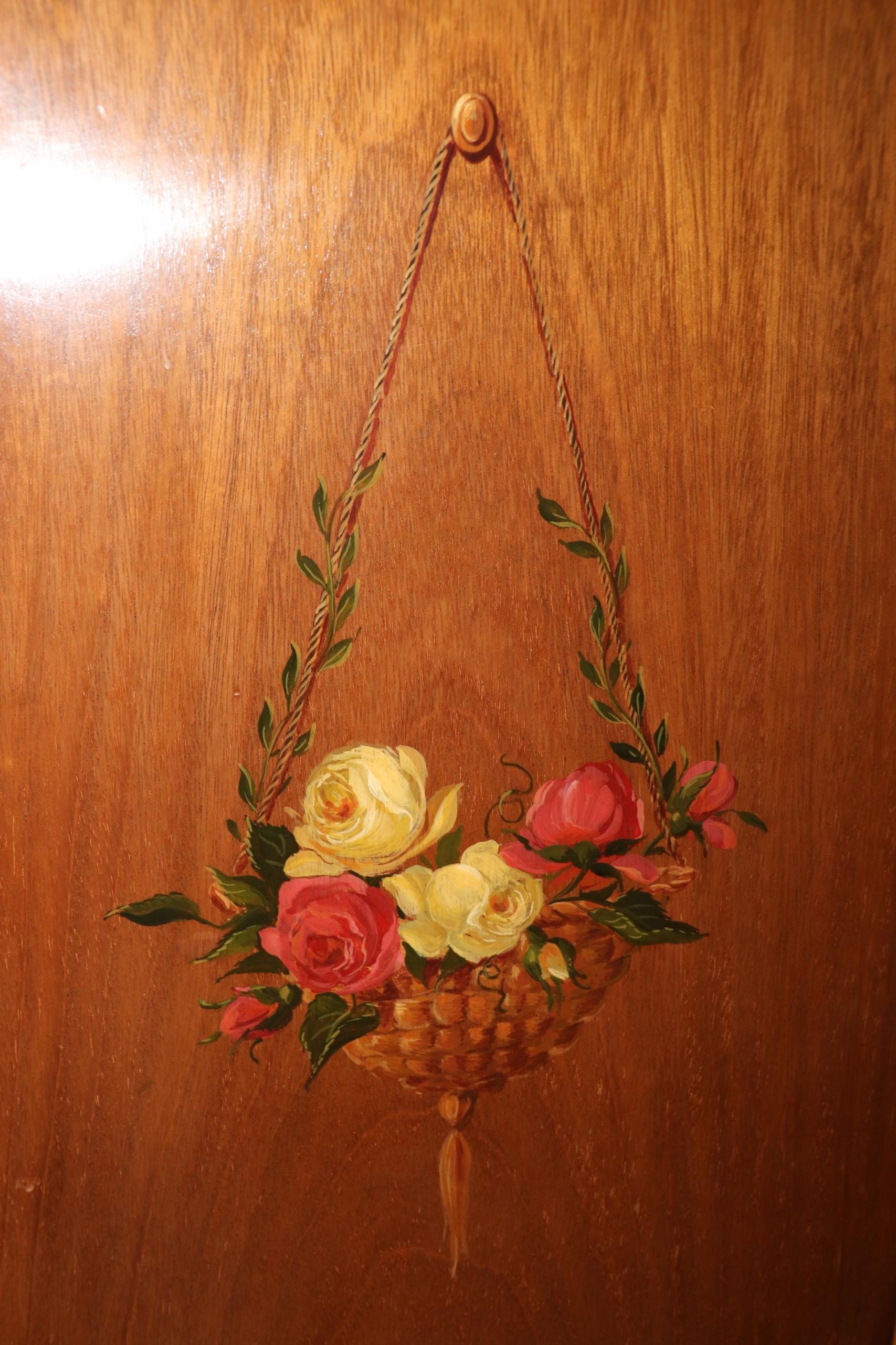 Vintage English Adams Style Painted Server: MCM Dining Room Furniture - Image 9