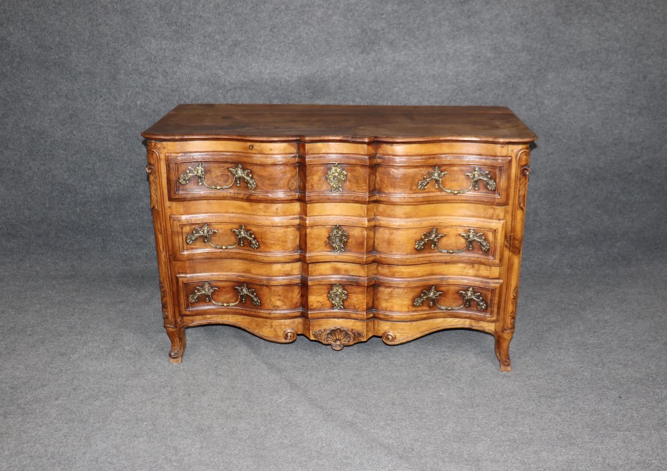 Antique French Louis XV Style Commode: 18th Century 3-Drawer Chest