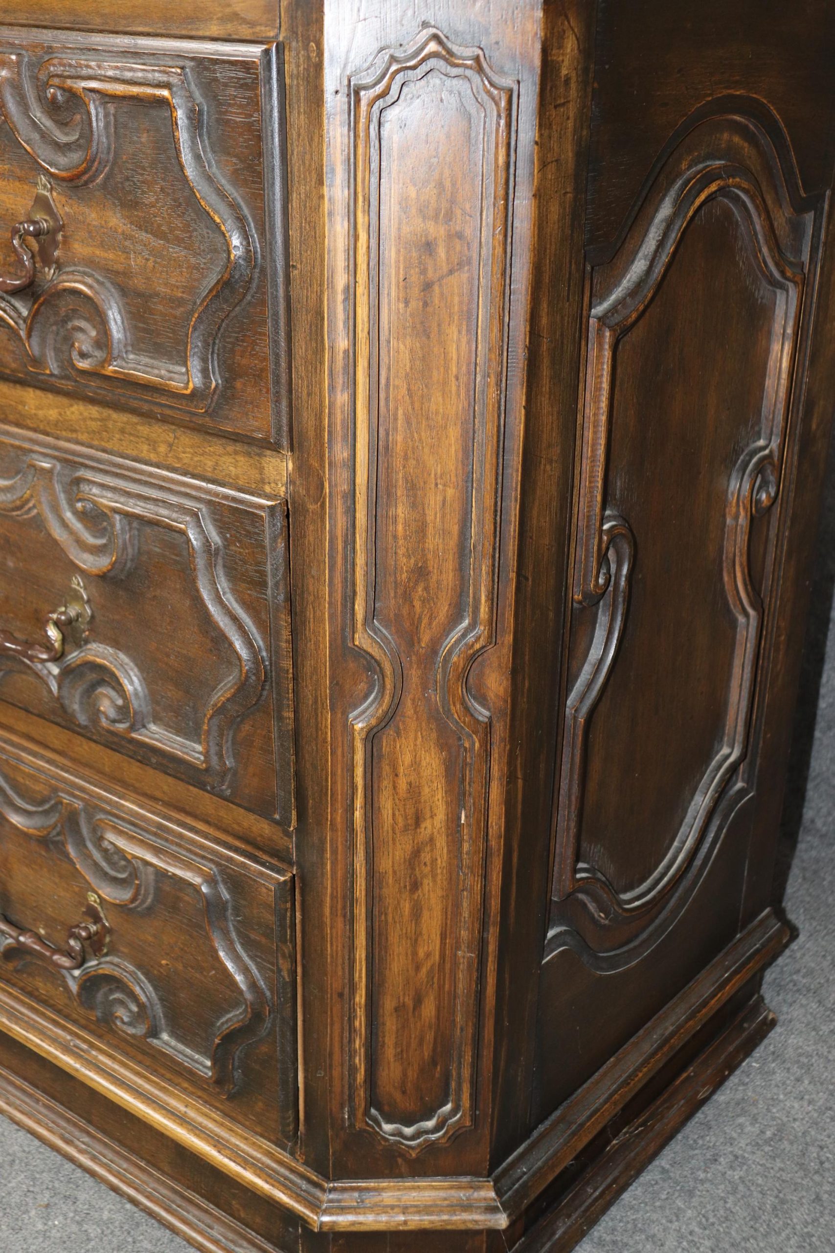 Vintage Country French Commode: Louis XIV Style 3-Drawer Chest - Image 9