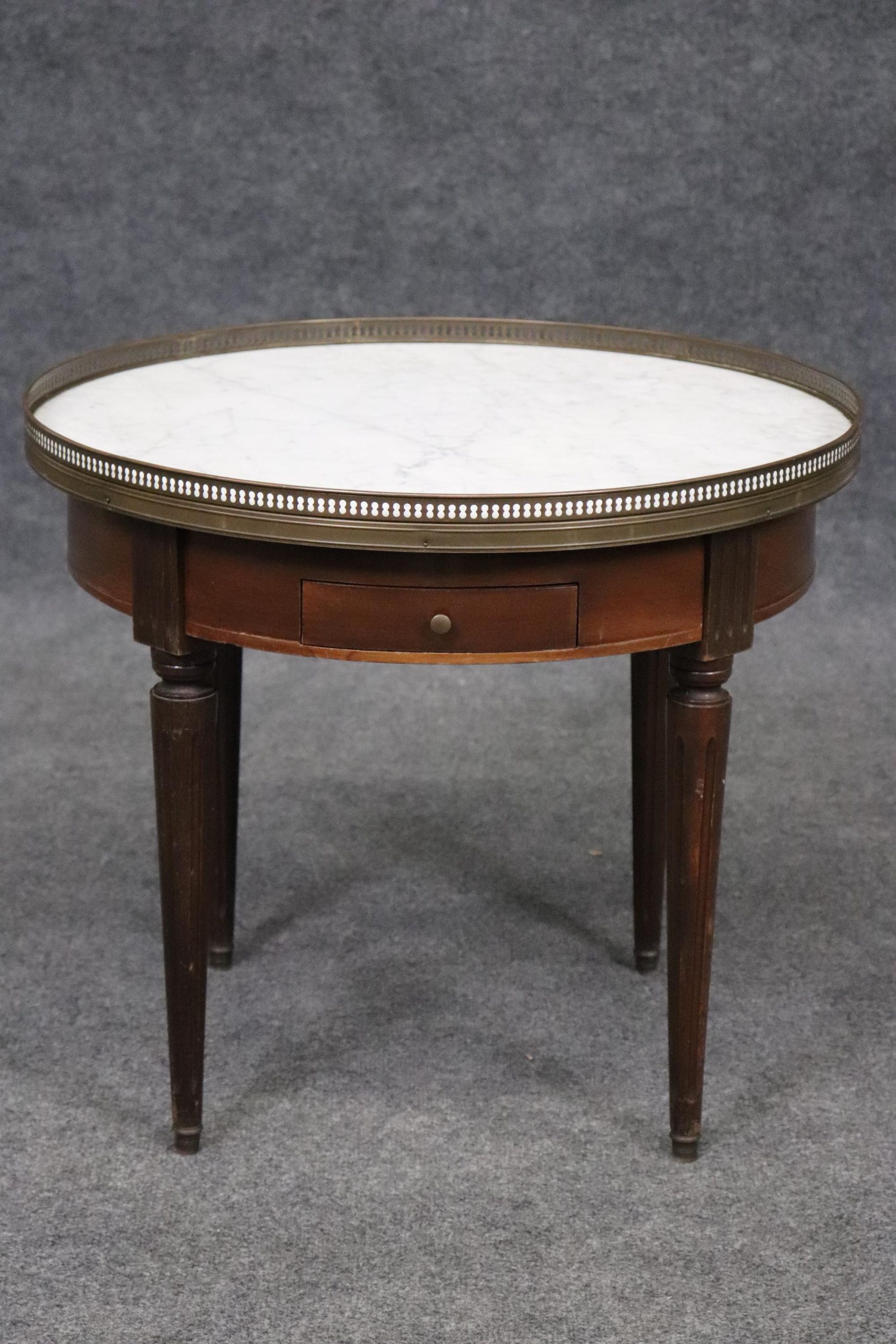 Louis XVI Style Marble Top Vintage End Table - Image 4