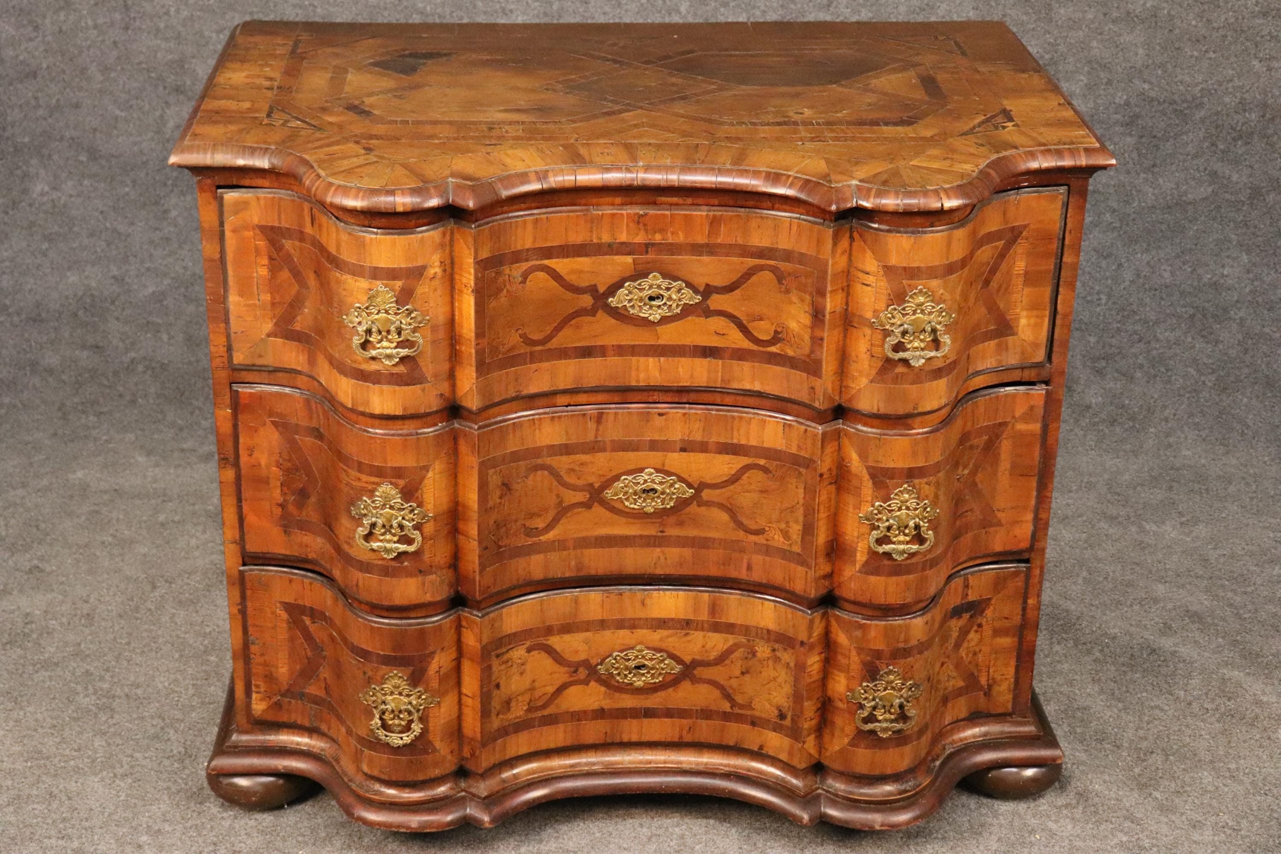 Antique Italian Rococo Inlaid Commode: 18th Century Walnut Chest - Image 2