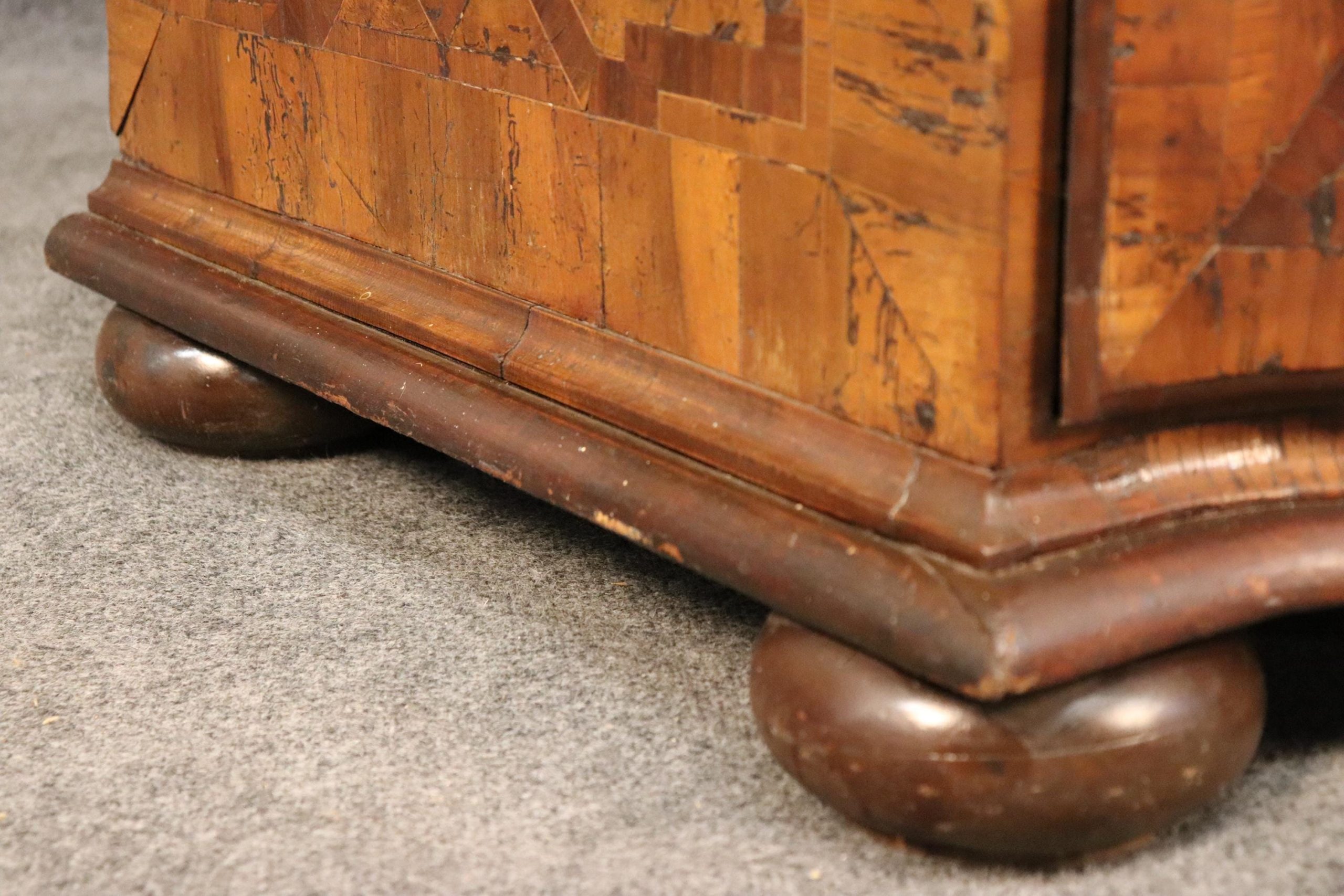 Antique Italian Rococo Inlaid Commode: 18th Century Walnut Chest - Image 8