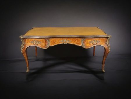 Vintage Louis XV Style Bureau Plat Desk: Camel Leather Top Inlaid Executive Desk