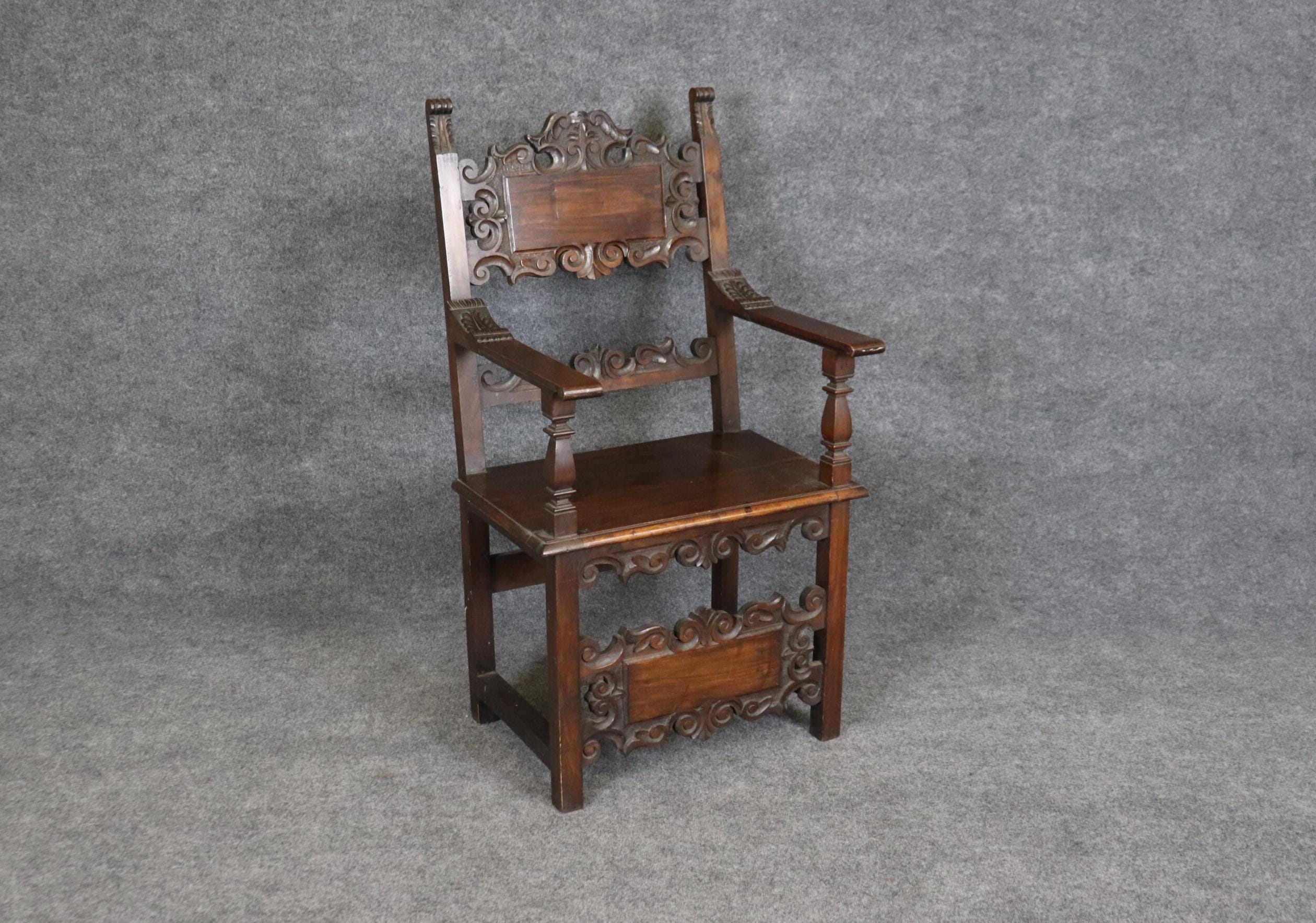 Antique Victorian Carved Mahogany Armchair: Late 19th Century Accent Chair