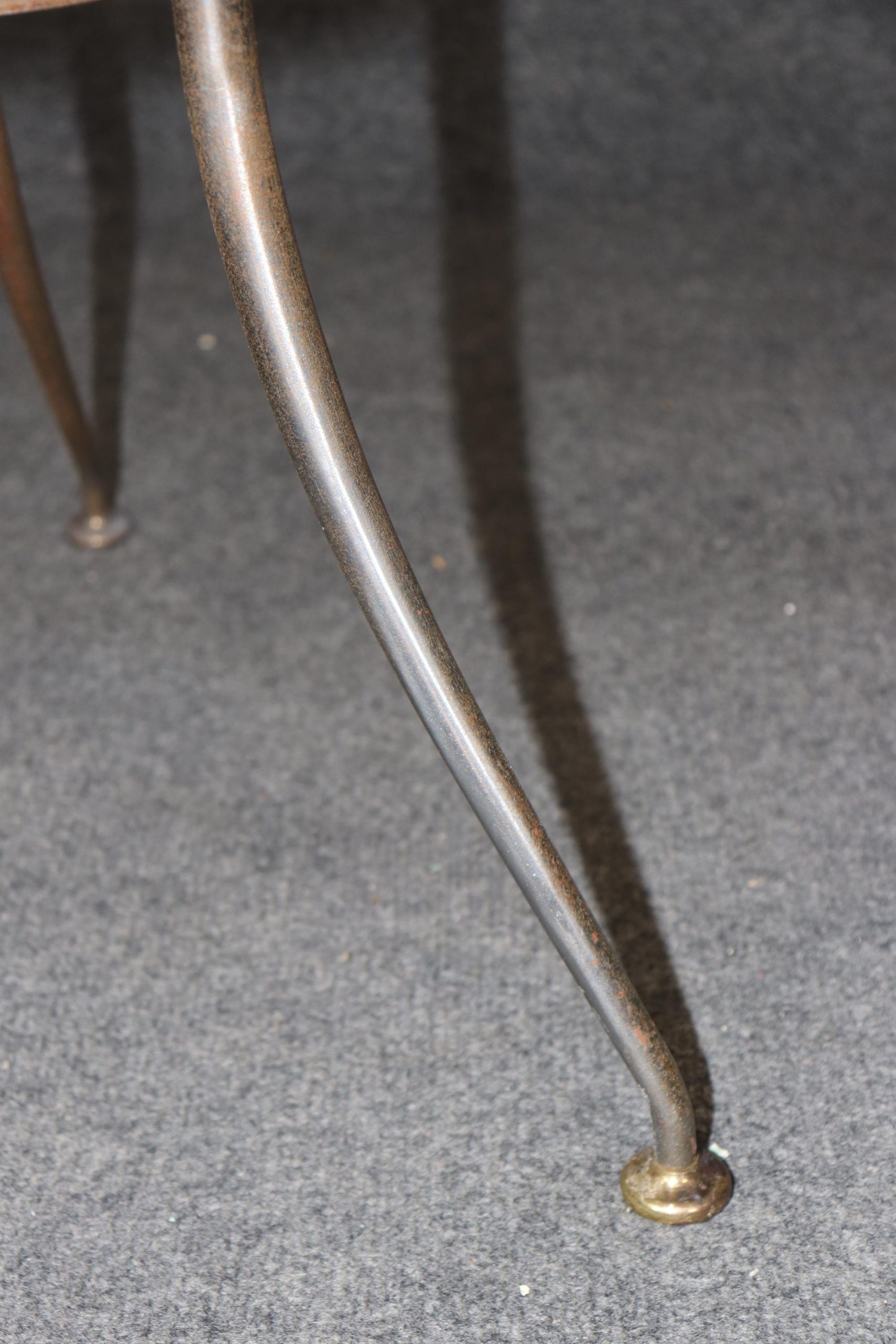 Hollywood Regency Travertine Top Gueridon - Brass Accent Table - Image 6