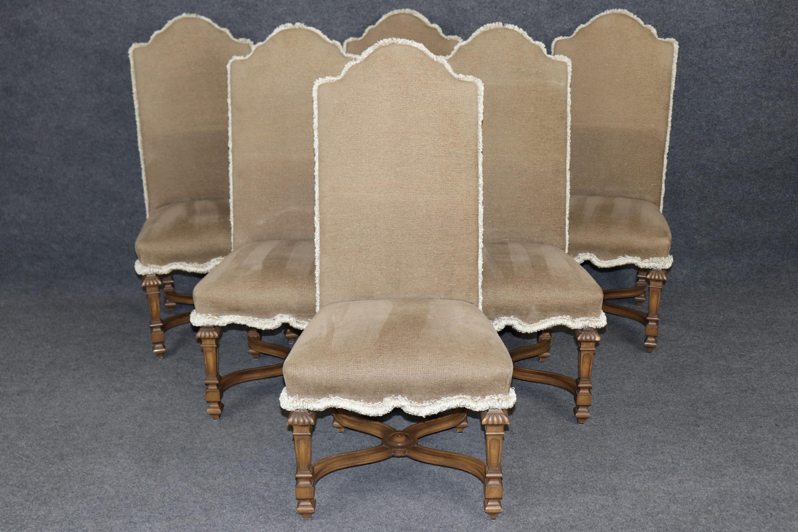 6 Baker Louis XIV Style Upholstered and Carved Dining Chairs, Side Chairs - Image 2
