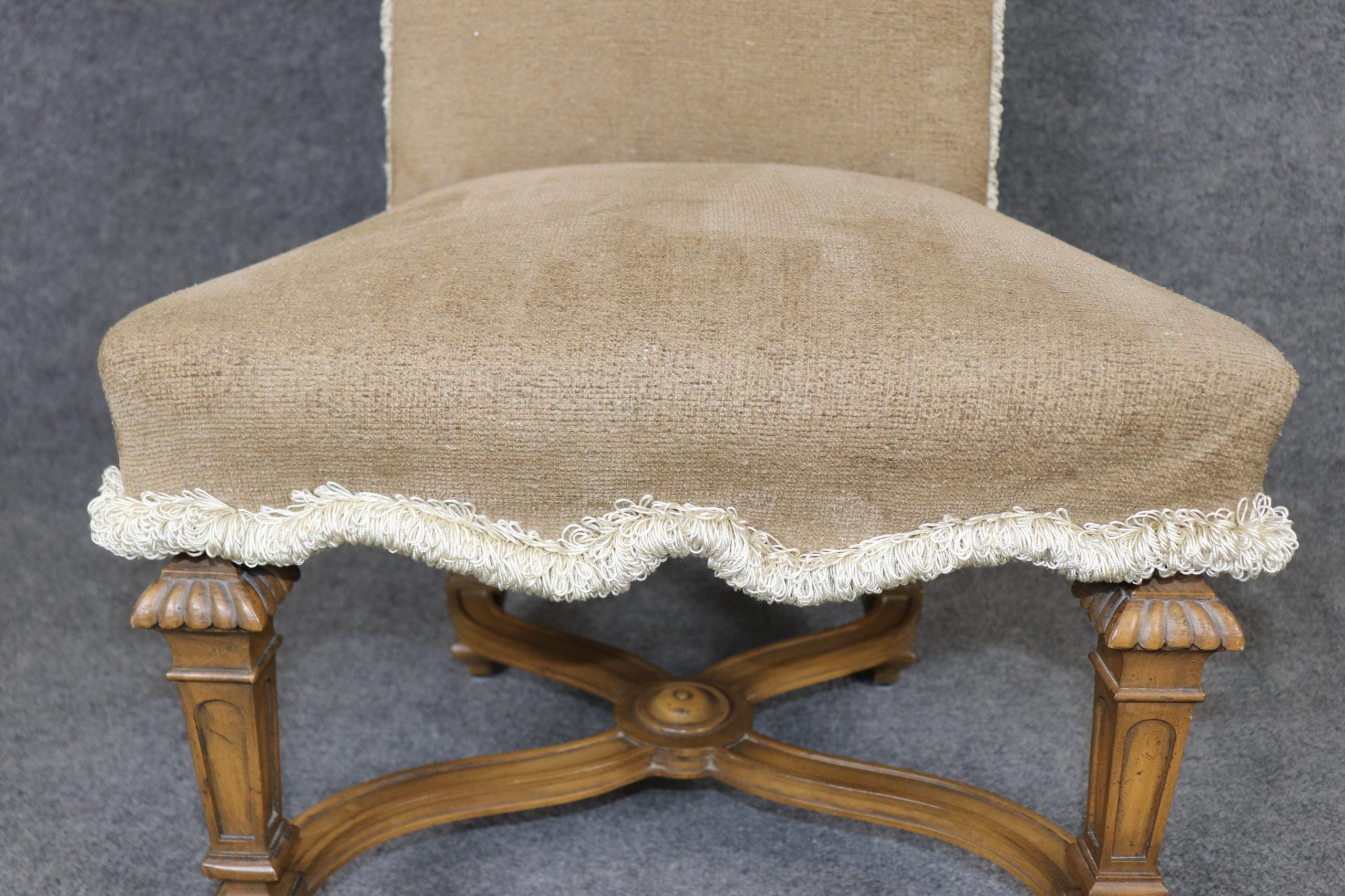 6 Baker Louis XIV Style Upholstered and Carved Dining Chairs, Side Chairs - Image 8