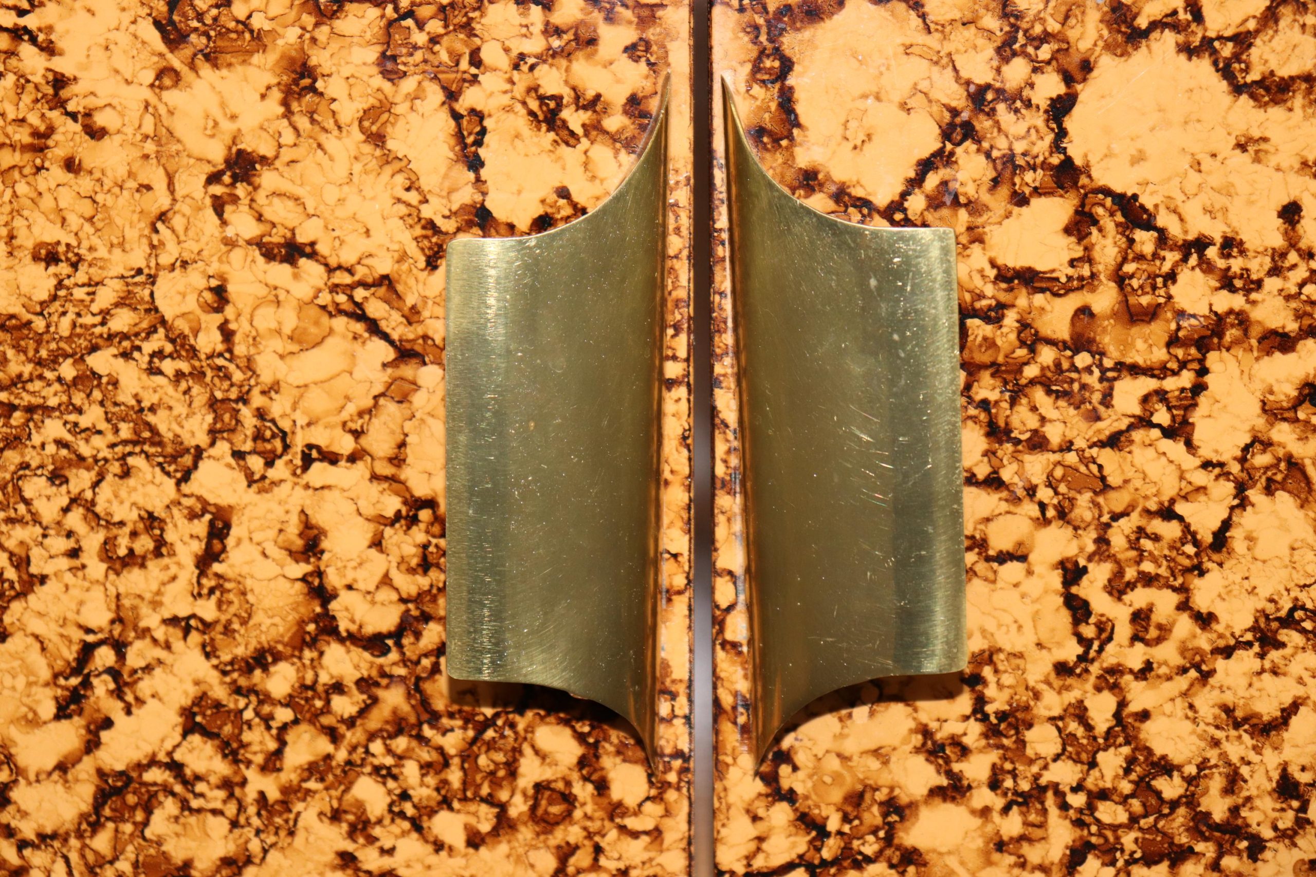 Vintage Hollywood Regency Style Faux Tortoise Shell Brass Mounted Server, Sideboard - Image 8