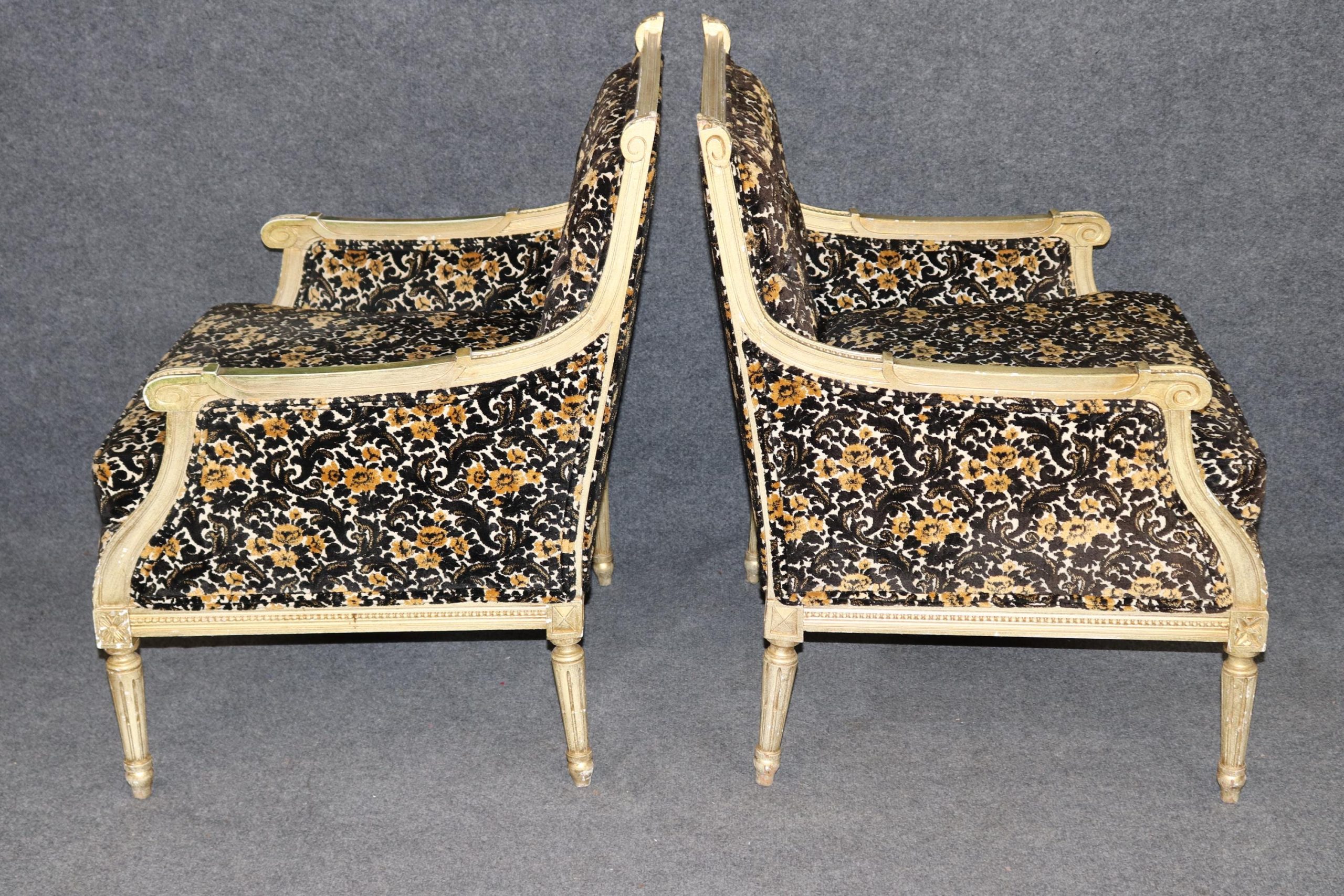 Pair of Louis XVI Style Gilt Carved Bergeres circa 1960s, Armchairs - Image 4